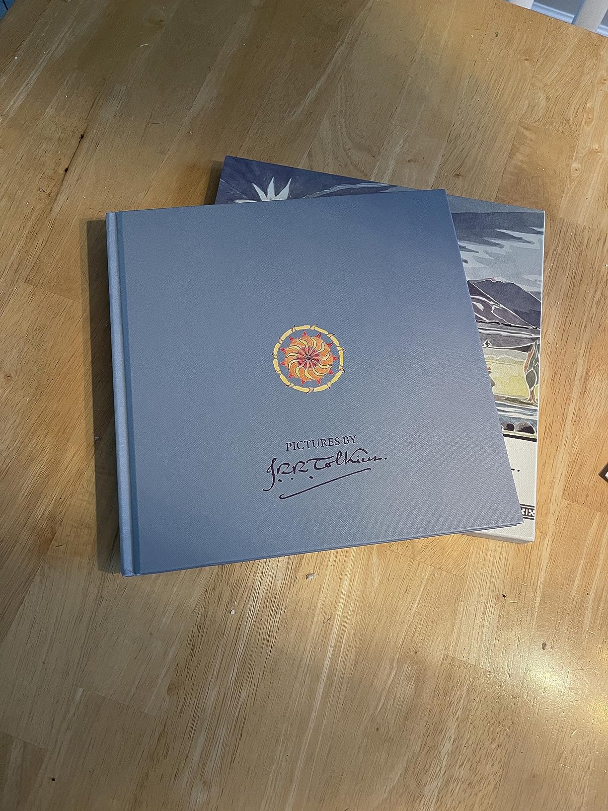 Pictures by J.R.R. Tolkien: A Comprehensive Art Book of Illustrations and Designs from Middle-earth customer photo 1