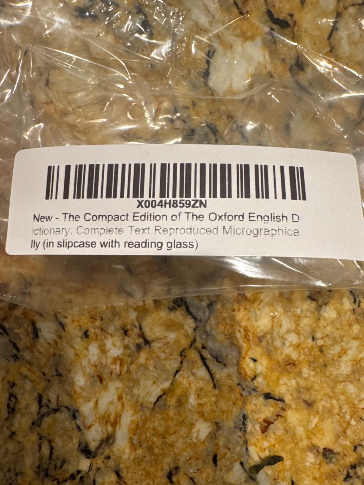 The Compact Edition of The Oxford English Dictionary, Complete Text Reproduced Micrographically (in slipcase with reading glass) customer photo 1