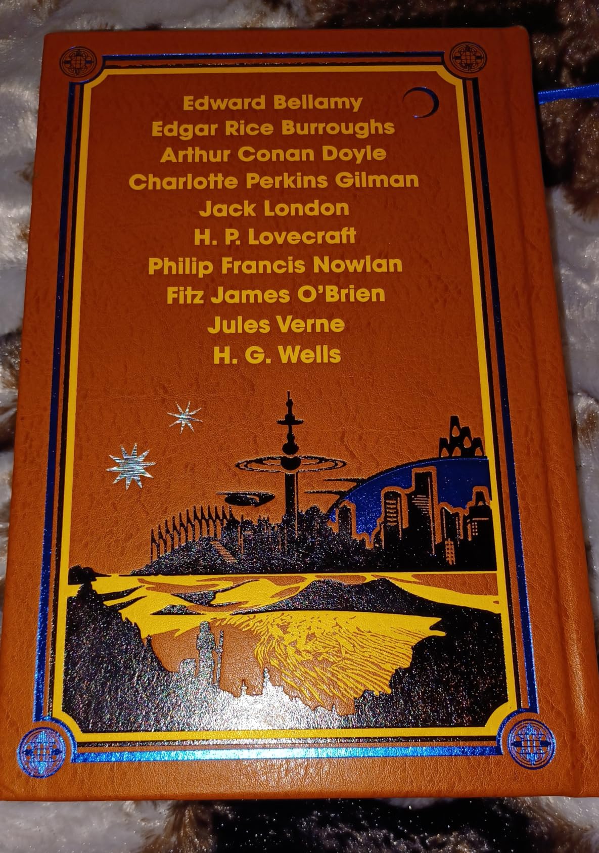 Classic Tales of Science Fiction And Fantasy (Leather-bound) customer photo 1