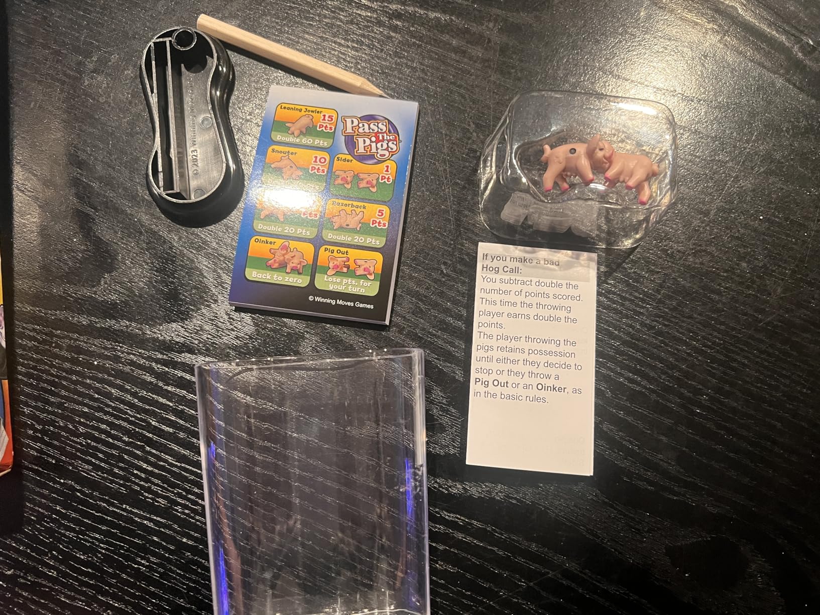 Pass the Pigs, Hilarious Pig Dice Game by Winning Moves Games USA | Famous Family Favorite for 50 Years, 2 or more Players, Ages 7+ customer photo 2