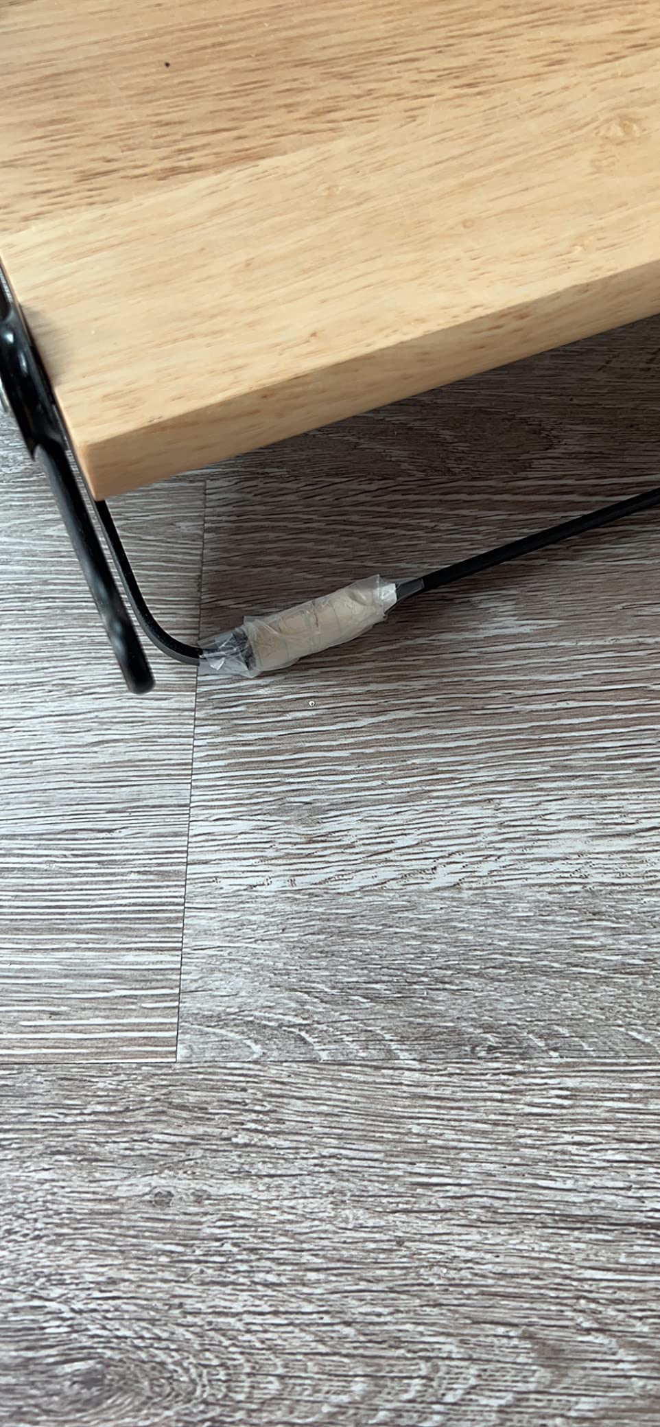 Humanscale FM 300 Foot Machine Footrest (Natural) | Without Rollerballs customer photo 2