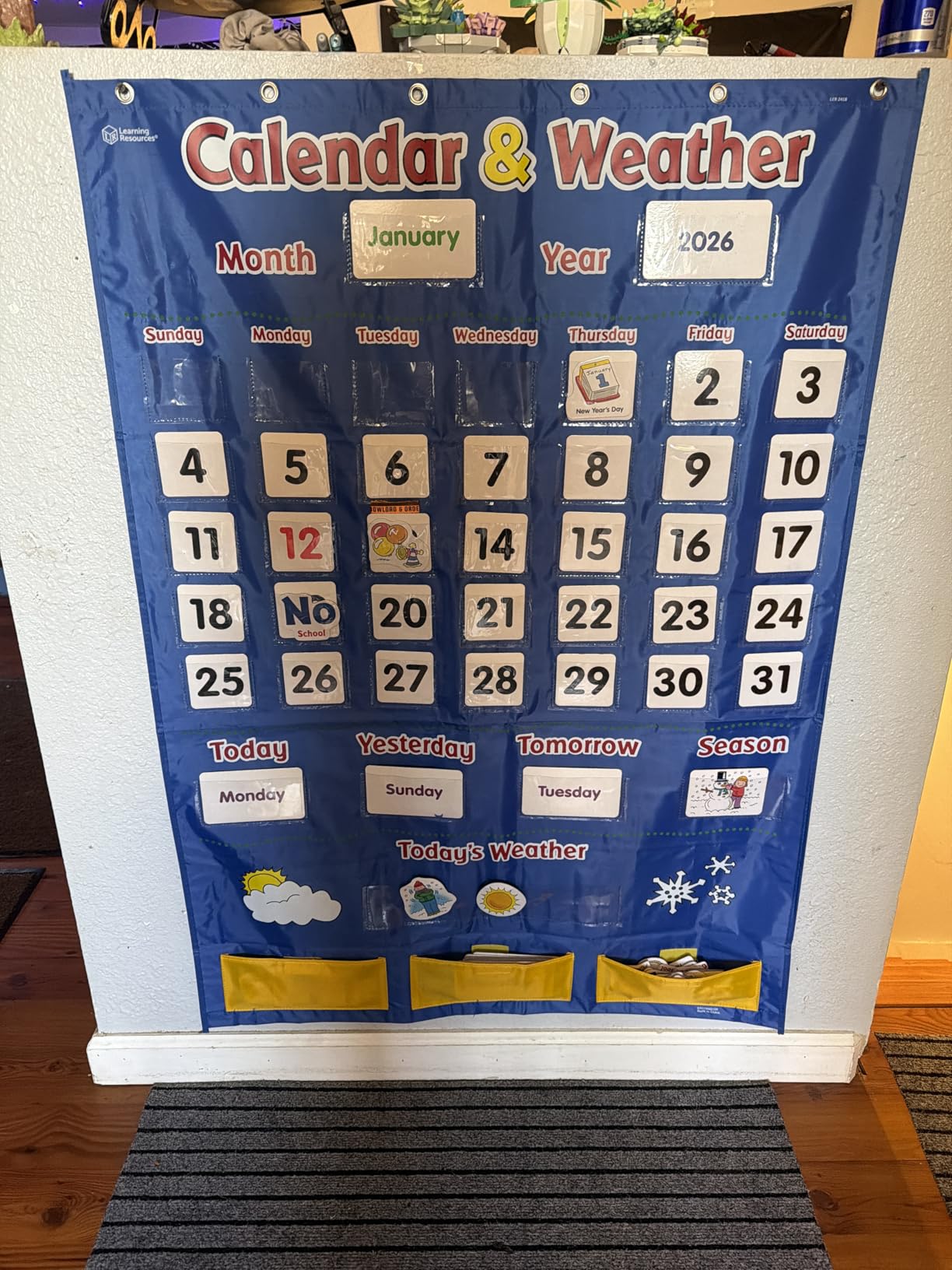 Learning Resources Calendar & Weather Pocket Chart - Classroom Must Haves, Teacher Supplies, Back To School, Daily Routine For Kids, Kindergarten and Homeschool Essentials, Vocabulary Flash Cards customer photo 1