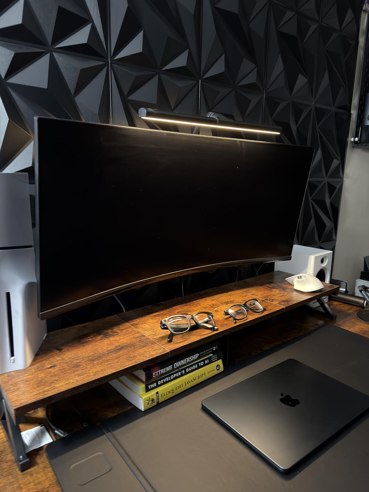 VIVO Single 13 to 38 inch Ultrawide Monitor Arm Desk Mount, Regular Screens up to 32 inches, 22 lbs capacity, Fully Adjustable Stand with C-Clamp and Grommet Base, Black, STAND-V001 customer photo 1