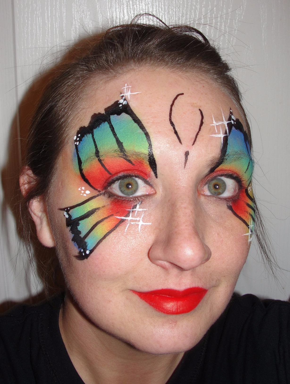 Mehron Makeup Paradise AQ - BASIC PALETTE, Water-Activated Face Paint | 8 Color Professional Face & Body Paint Makeup for Cosplay, Theater, & Halloween. Vegan, Cruelty-Free, & Made in USA. customer photo 2