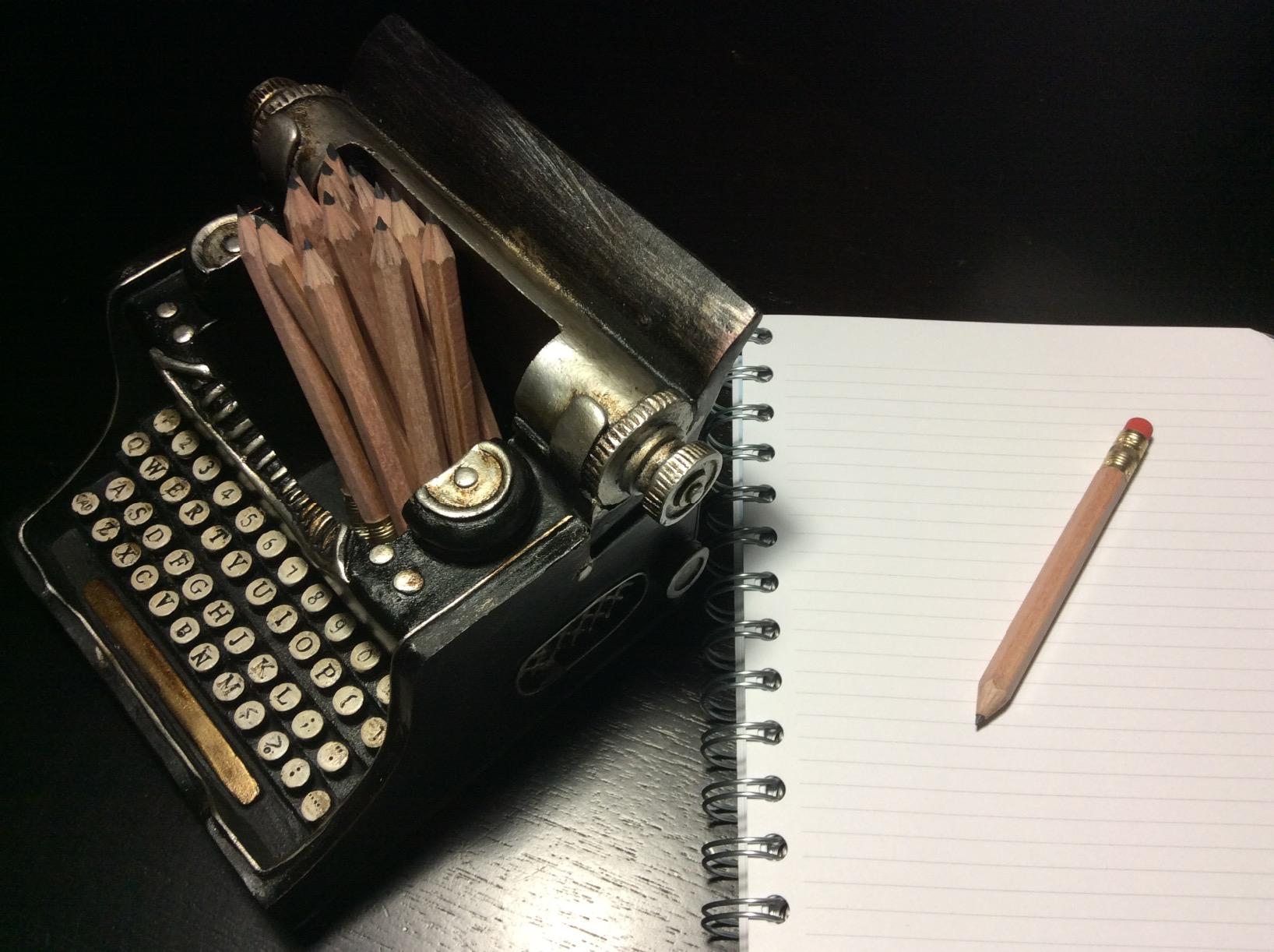 Victorian Trading Co Black Vintage Hemingway Typewriter Phone Holder Stand 72A customer photo 2