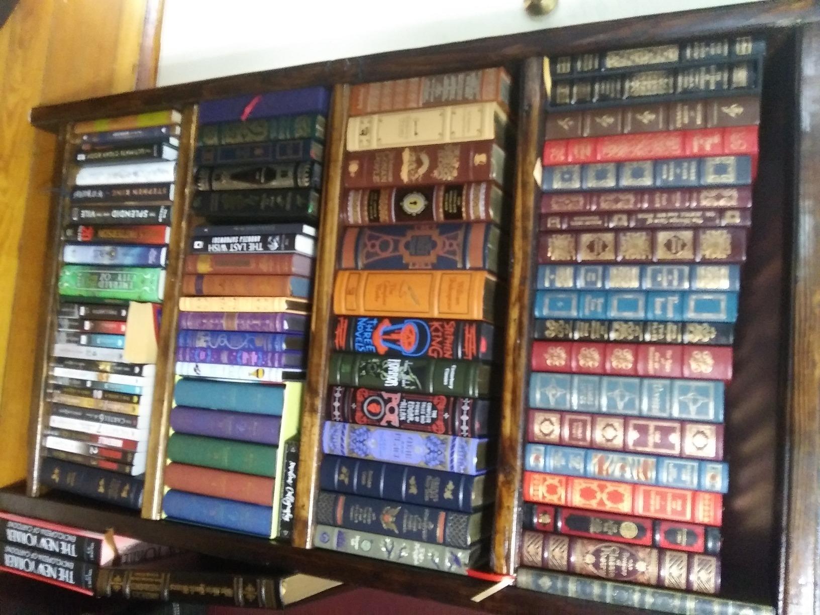 The Complete Sherlock Holmes [Leatherbound] by Doyle, Arthur Conan (2009) Leather Bound customer photo 1