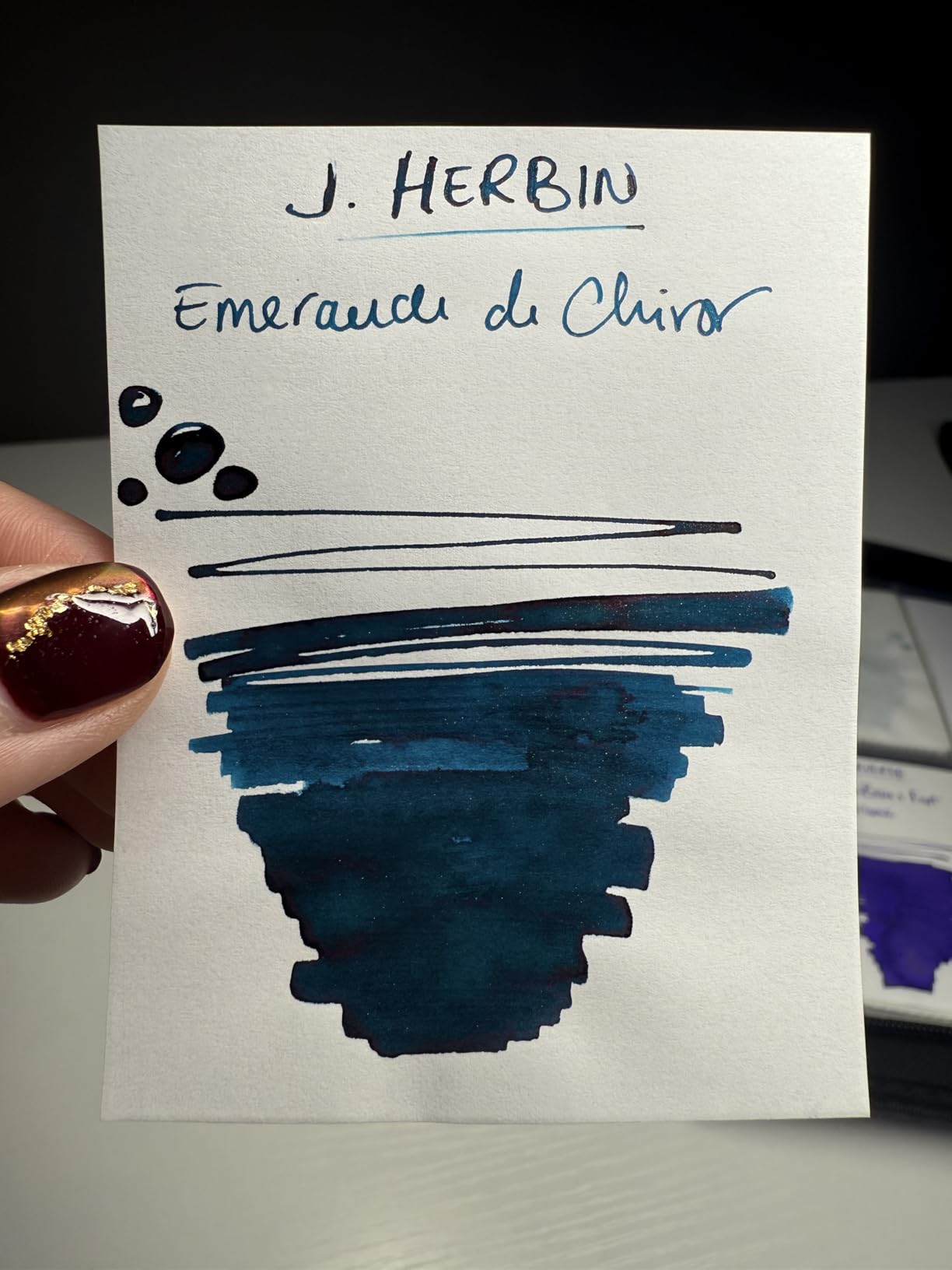 J. Herbin 1670 Anniversary Inks - Gold Sheen 50 ml Bottled - Emerald of Chivor (Emerald Green-Blue Ink) customer photo 2