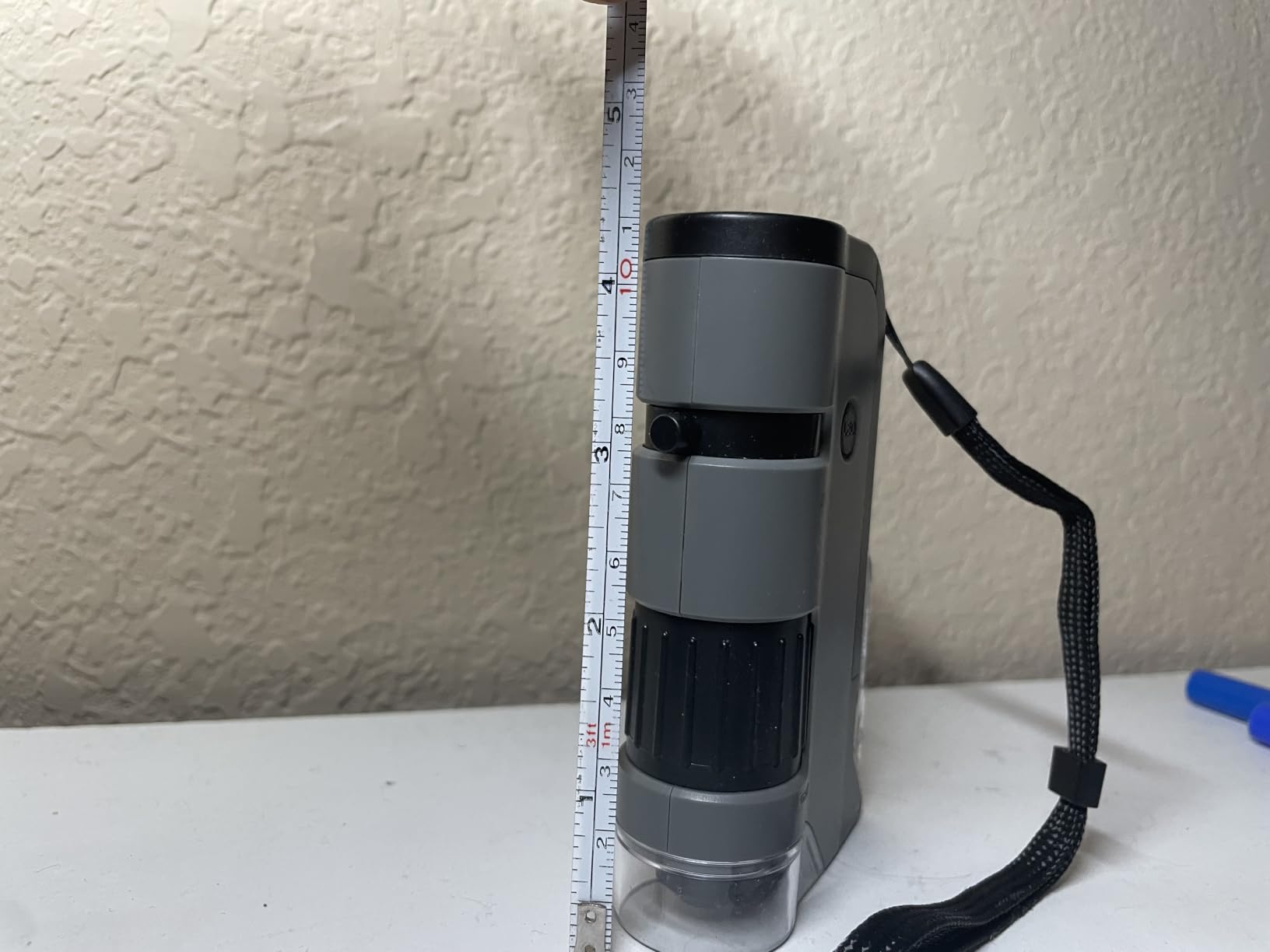 Carson MicroFlip 100x-250x LED UV Pocket Microscope with Smartphone Clip (MP-250) customer photo 2