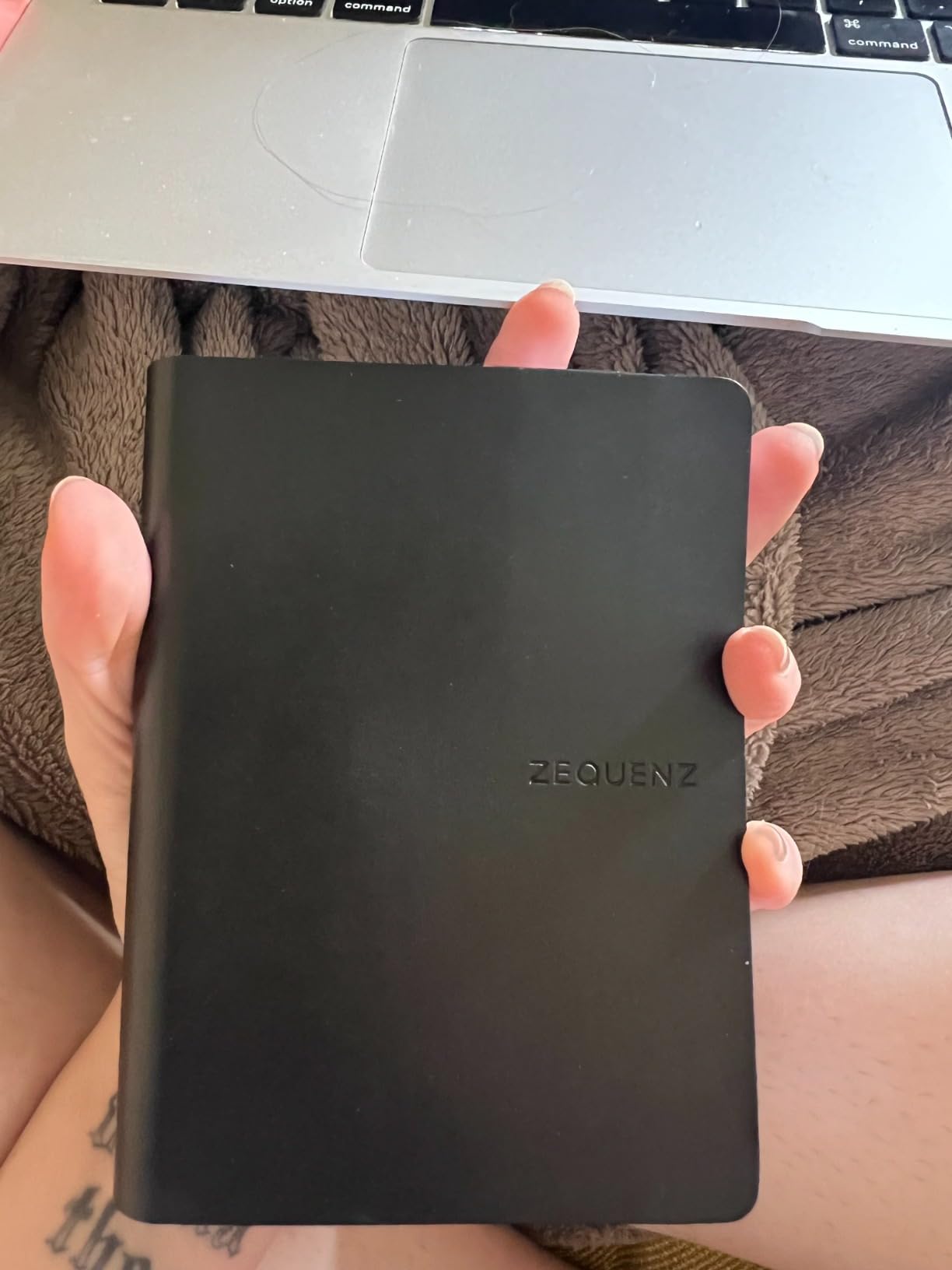 Signature Series B6 Medium with Black Cover and Grid Premium Paper | Soft Bound 5in x 7in 200 sheets/400 pages Fountain Pen Friendly Paper customer photo 1