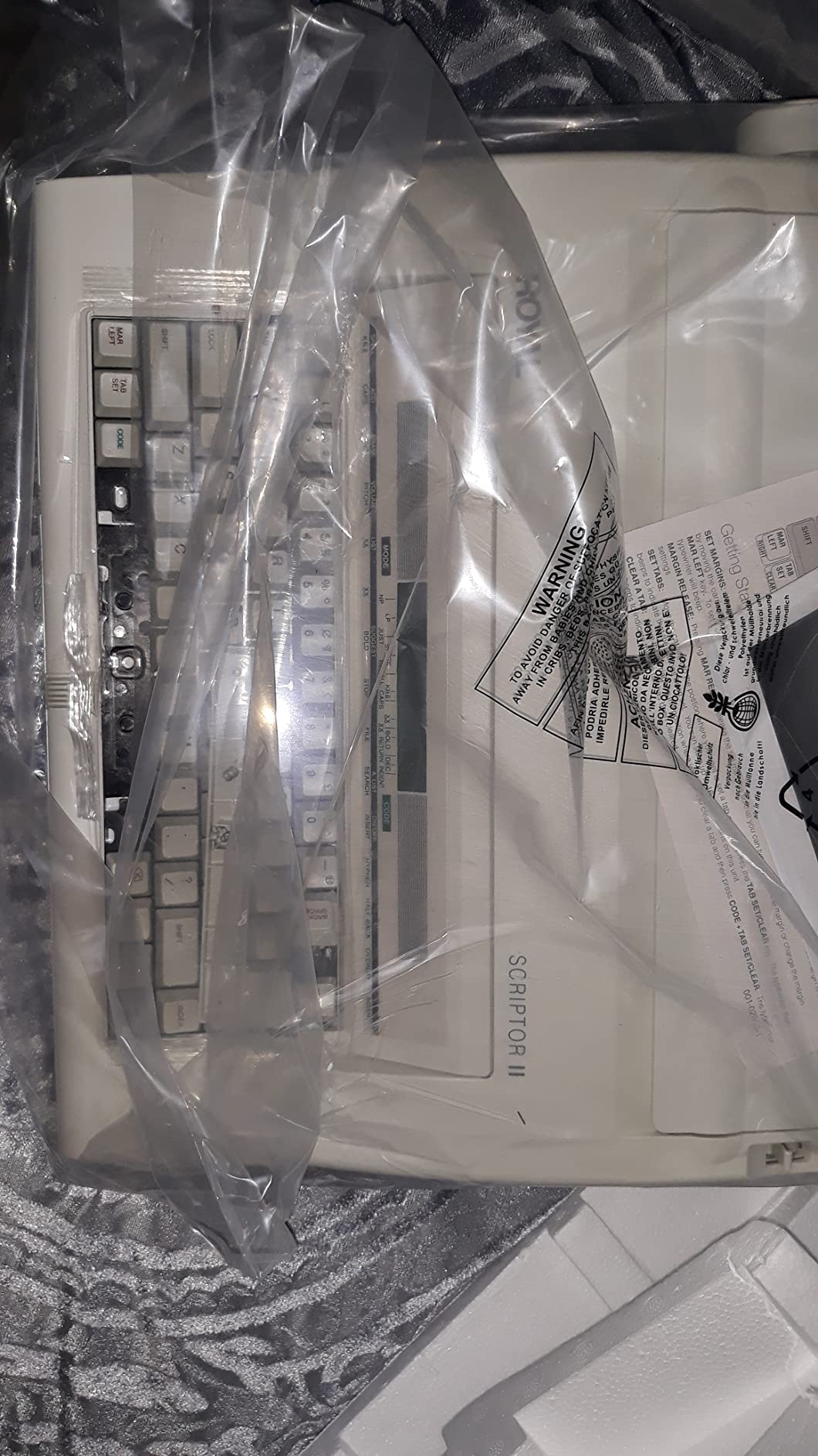 69147T Scriptor II Typewriter, White customer photo 1