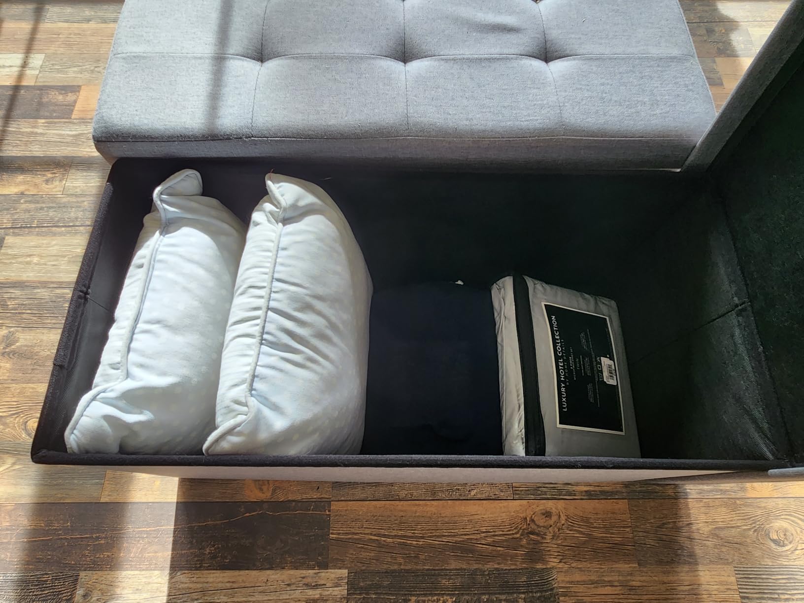 SONGMICS MAZIE Collection - 43 Inches Folding Storage Ottoman Bench, Ottoman Foot Rest, End of Bed Bench, Storage Chest, Load 660 lb, for Living Room, Bedroom, Entryway, Dark Gray customer photo 2