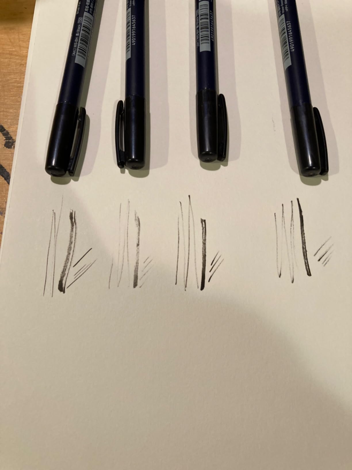 Tombow Fudenosuke Fude Brush Pen Hard (GCD-111) x5 Set, with Original Sticky Notes - Great for Calligraphy, Art Drawings, Illustration, Manga customer photo 1
