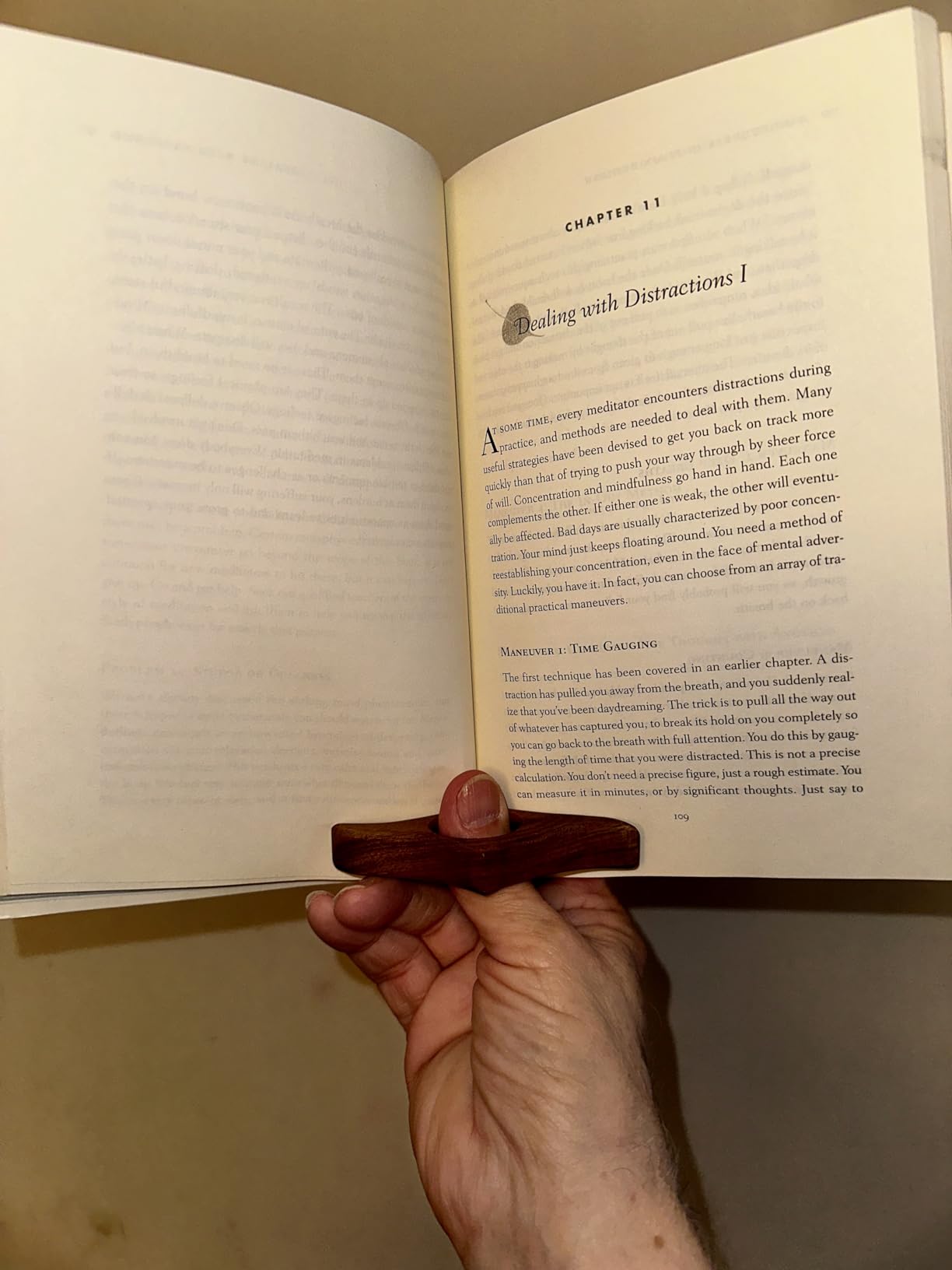 TILISMA Book Page Holder - Handmade Natural Walnut Thumb Bookmark customer photo 1