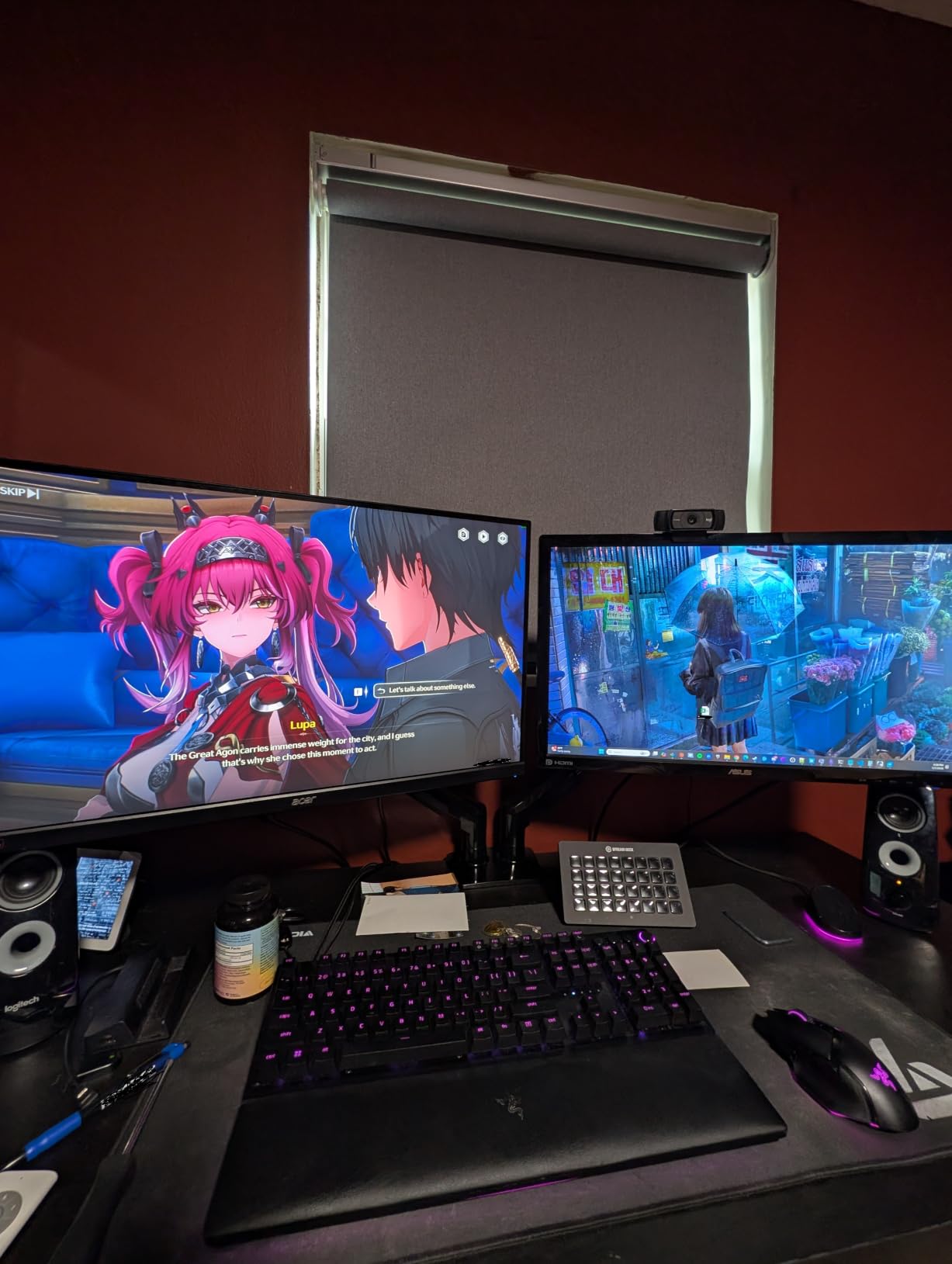 HUANUO FlowLift™ Dual Monitor Stand, Fully Adjustable Gaming Monitor Desk Mount for 13–32″ Computer Screens, Full Motion VESA 75x75/100x100 with C-Clamp & Grommet Base, Each Arm Holds 4.4 to 19.8 lbs customer photo 2