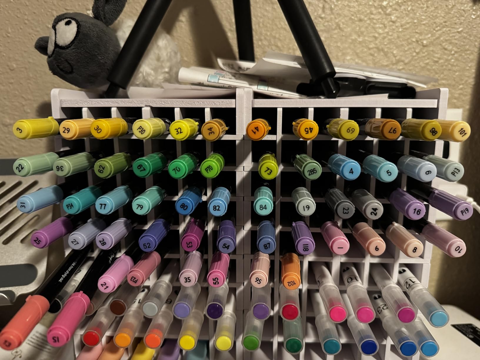 Shuttle Art Dual Tip Brush Marker Pens 30 Colors Water-based Ink | Double-ended with Fine Tip & Brush Tip, Great for Hand Lettering, Drawing, Bullet Journal customer photo 1