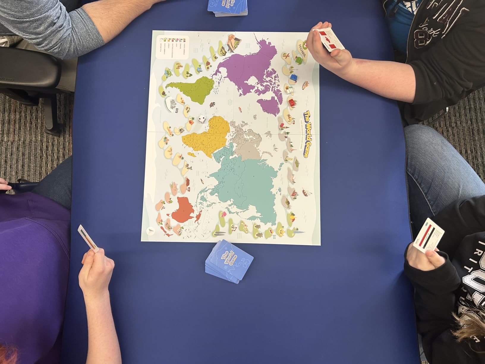 The World Game - Fun Geography Board Game - Educational Game for Kids & Adults customer photo 1