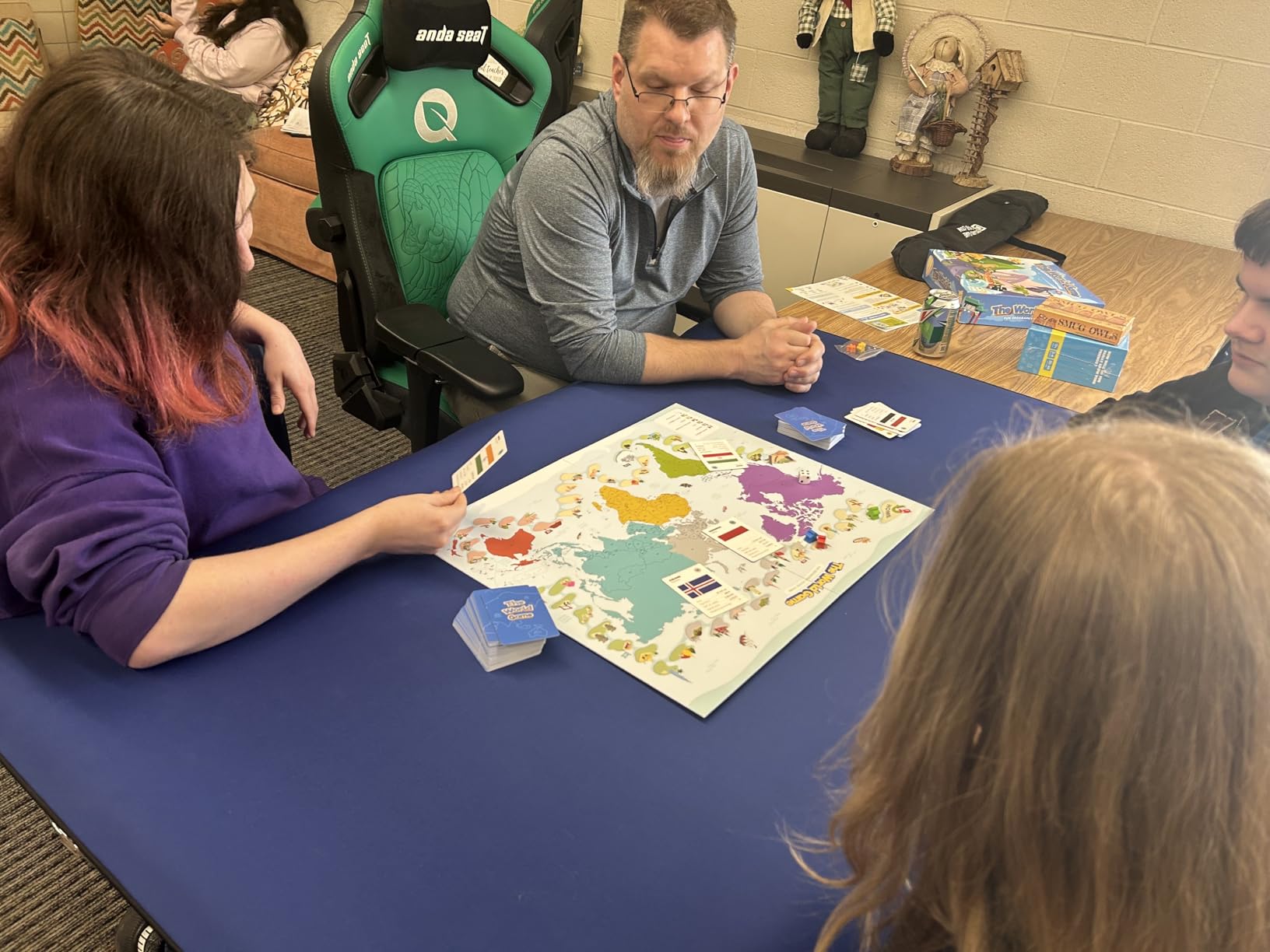 The World Game - Fun Geography Board Game - Educational Game for Kids & Adults customer photo 2