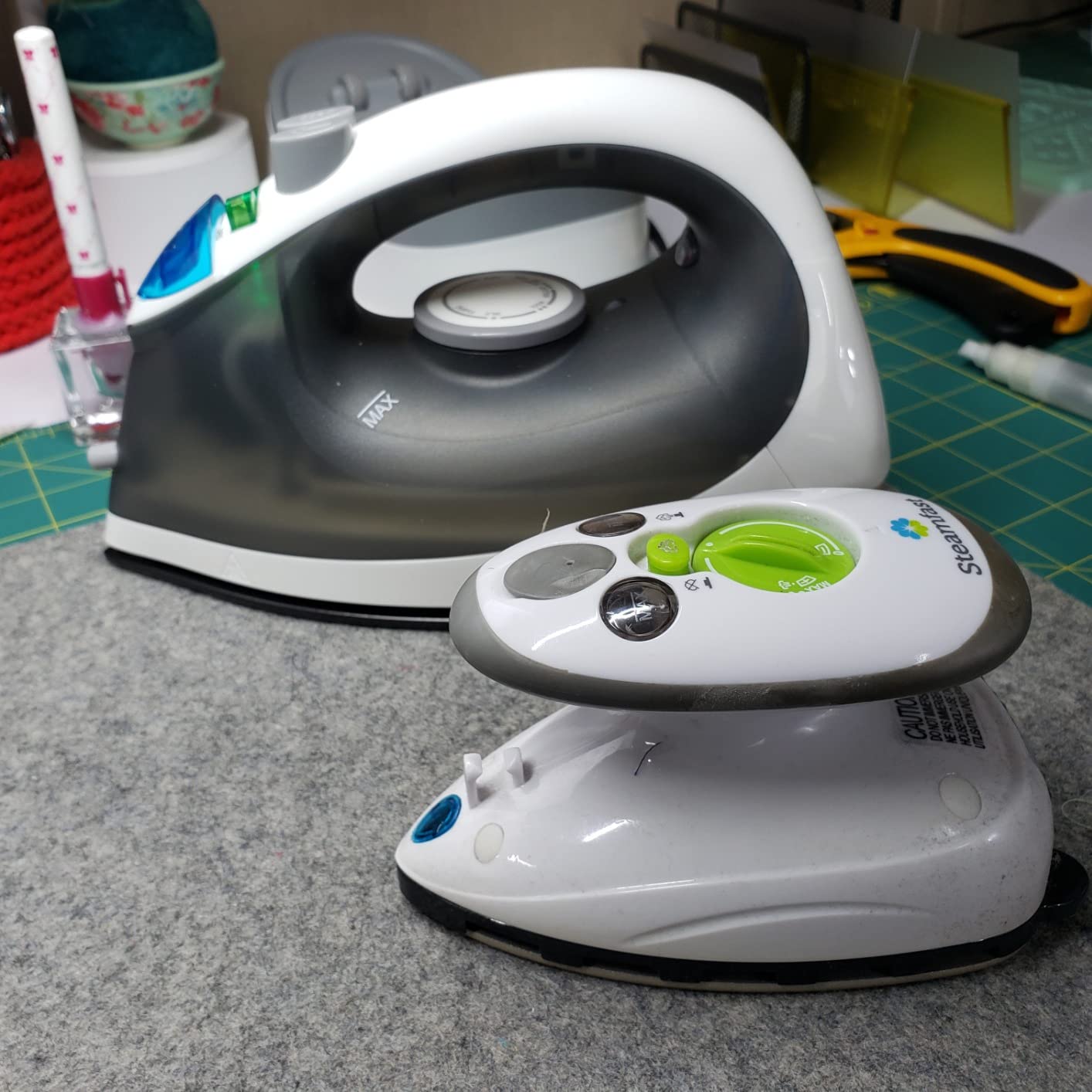 Steamfast SF-760 Portable Cordless Steam Iron, With Carrying Case, Non-Stick Sole Plate, White customer photo 1