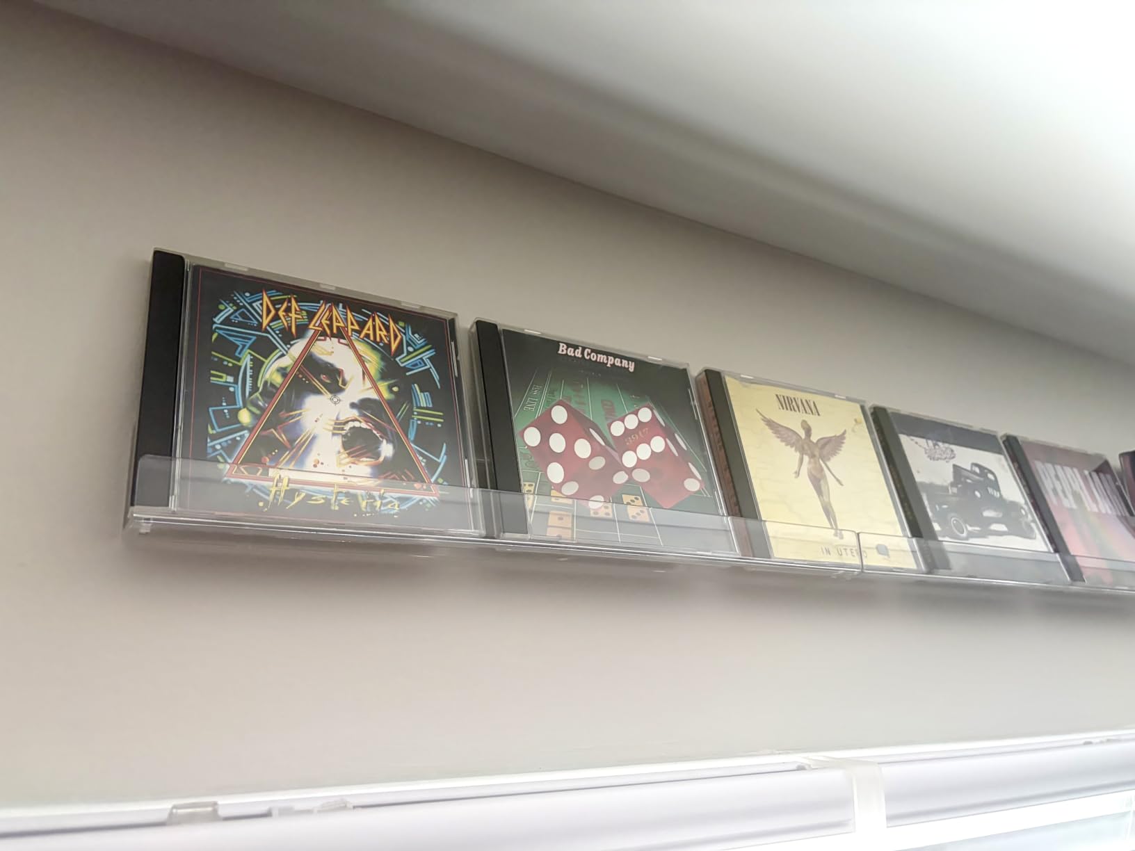 Cq acrylic Invisible Clear Floating Bookshelf - 15