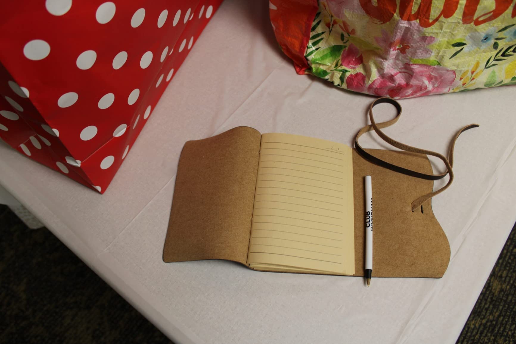 Leather Bound Journal for Men Women, Genuine Leather Journal Notebook for Writing 240 Pages 6x8 inches (A5), Vintage Personalized Journal for Gift, Work, Travel, Artist, Brown customer photo 1