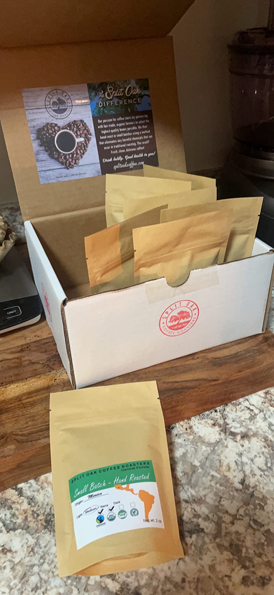 Split Oak Coffee Roasters Gourmet Gift Box - Whole Bean Variety Pack Gift Box, 9 Medium Roast Coffees from Around the World customer photo 1