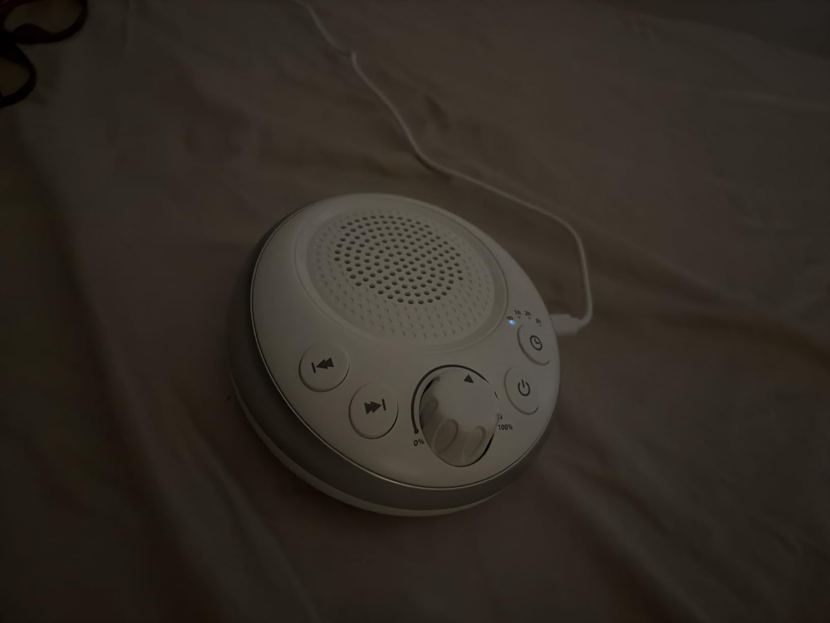 Sound Machine Loud White Noise Machine Nonstop Brown Noise Sleep Machine 30 Soothing Sounds for Baby Kids Adults Pink Noise Sounds Machine 36-Level Vol 4 Timer Memory Function for Home Travel Office customer photo 1