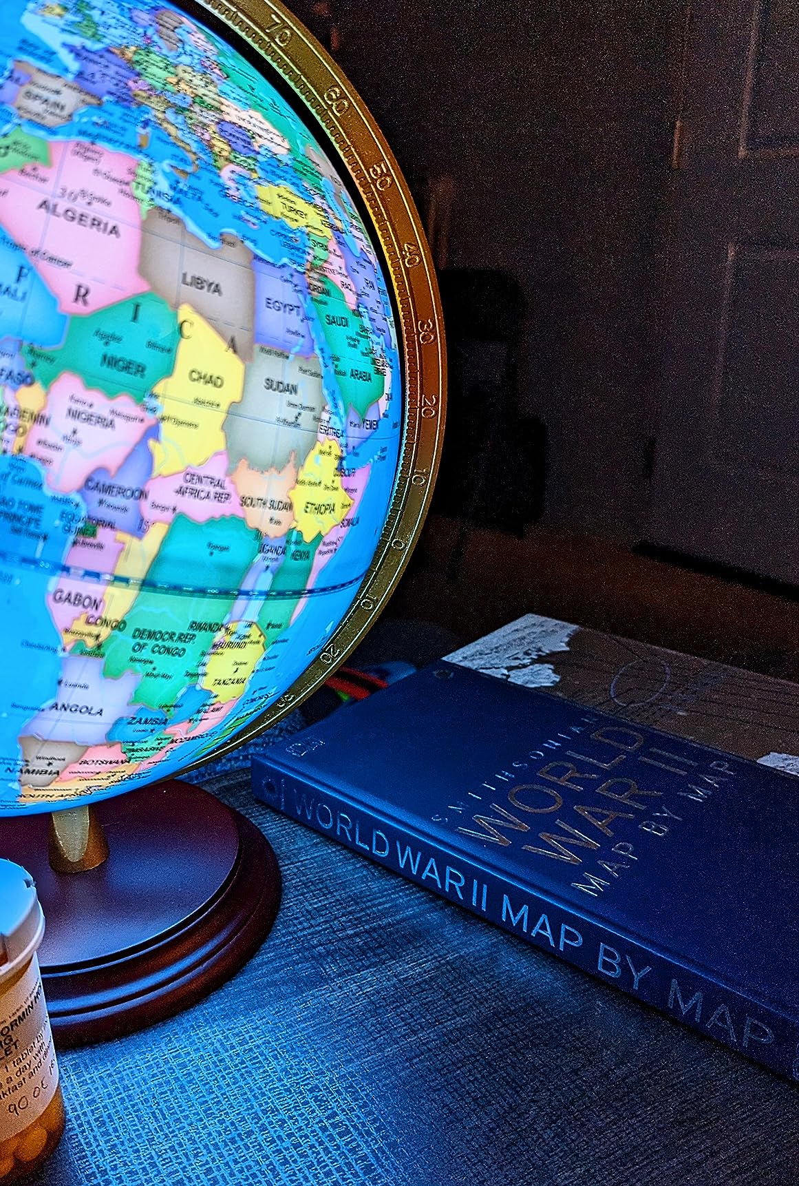 13'' Illuminated World Globe for Adults Kids, Brown Wood, Classic | 720°/360° Rotation Light up Globe Lamp with Stand, World Map for Interactive Learning, Home Office LED Decor, Gifts customer photo 1