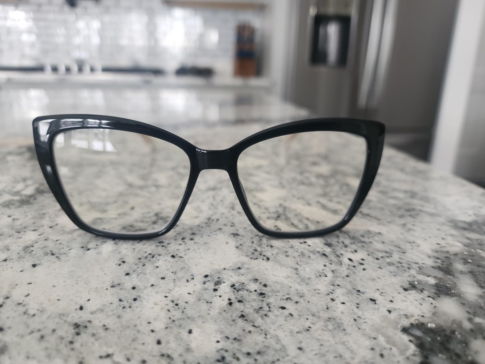 AMOMOMA Trendy TR90 Oversized Blue Light Reading Glasses Women, Stylish Square Cat Eye Glasses AM6031 customer photo 2