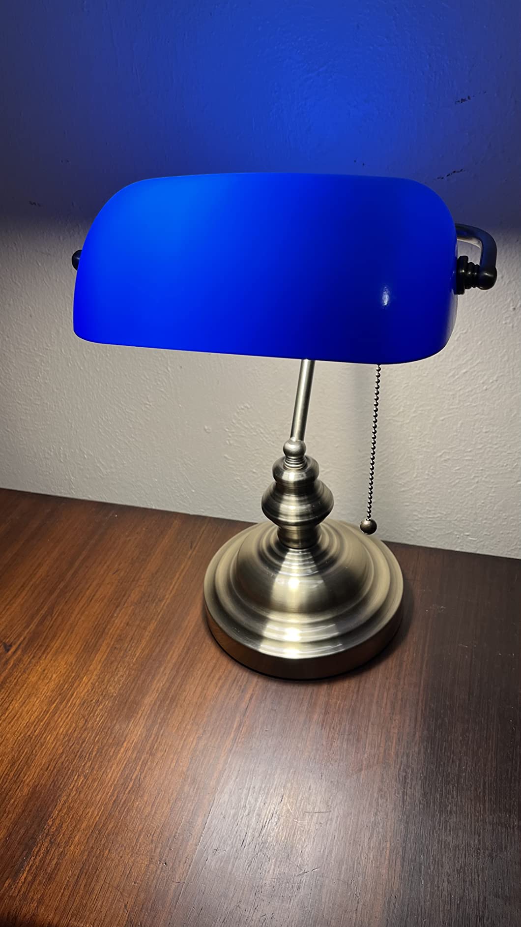 FIRVRE Blue Glass Bankers Desk Lamp, Bright Executive Table Lamp with Pull Chain Switch, Traditional Bankers Lamp for Home Office, Library Piano customer photo 1