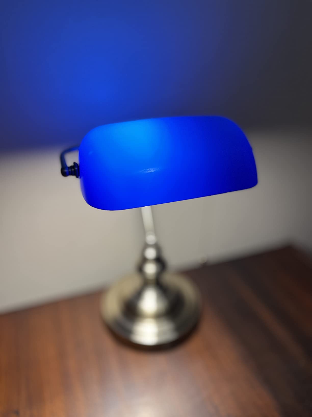 FIRVRE Blue Glass Bankers Desk Lamp, Bright Executive Table Lamp with Pull Chain Switch, Traditional Bankers Lamp for Home Office, Library Piano customer photo 2