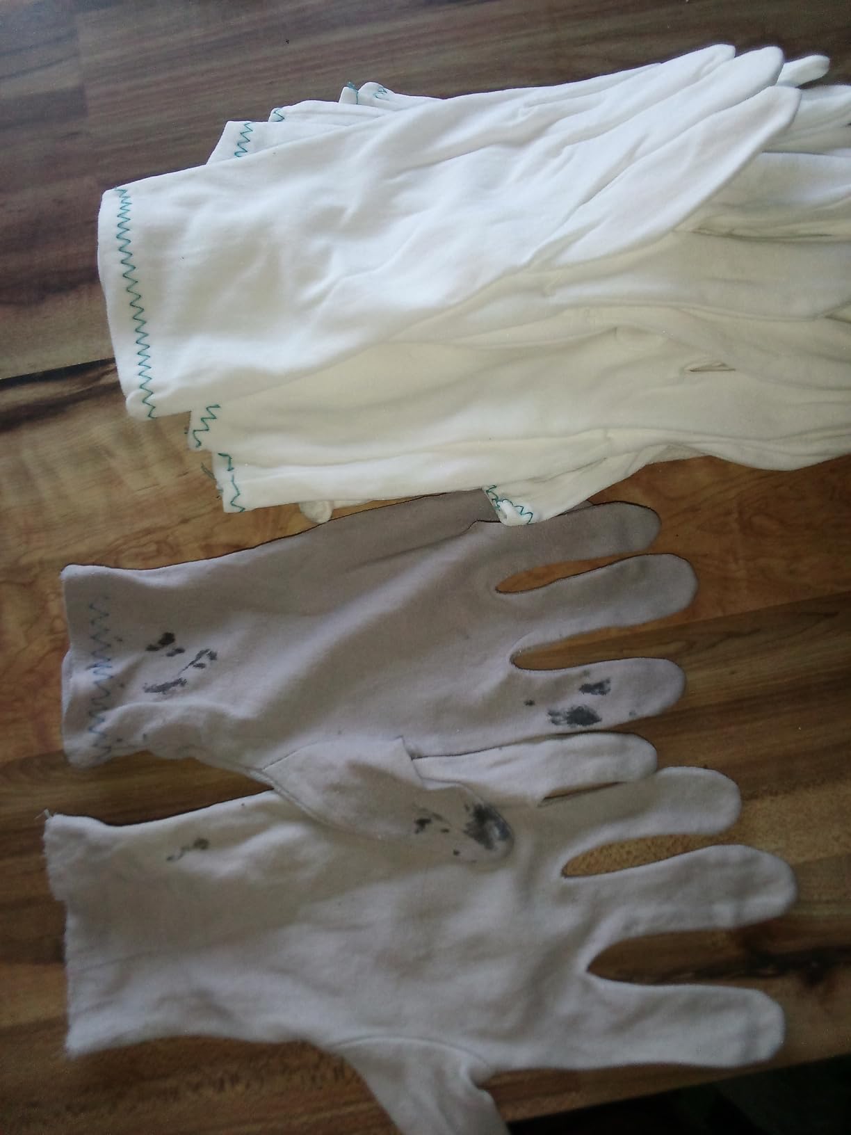 White Nylon Inspection Gloves For Jewelry, Coin, Watch and Art Handling customer photo 1