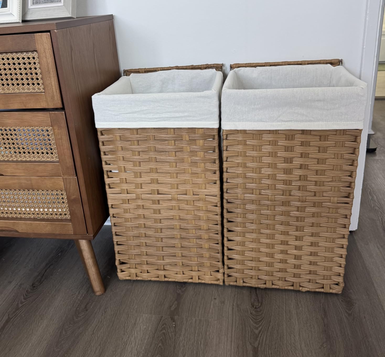 SONGMICS Laundry Hamper with Lid, 17.2 Gallon (65 L) Synthetic Rattan Clothes Laundry Basket with Lid and Handles, Foldable, Removable Liner, Goose Yellow customer photo 1