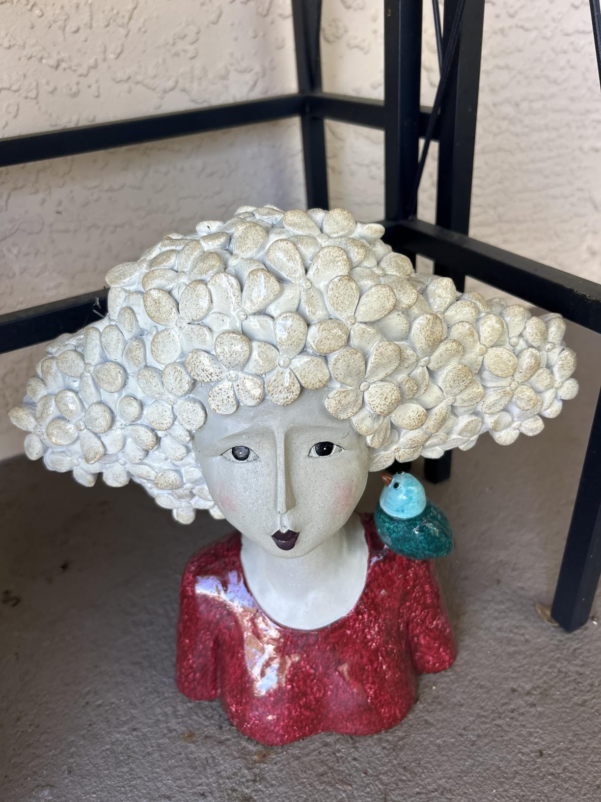 DiliComing Women-Head Statues for Home Decor 11 Inch Modern Art Statue | Garden Decor, Resin Bust Sculptures with Bird, For Coffee Tabletop Living Room Office, Garden Gift customer photo 1