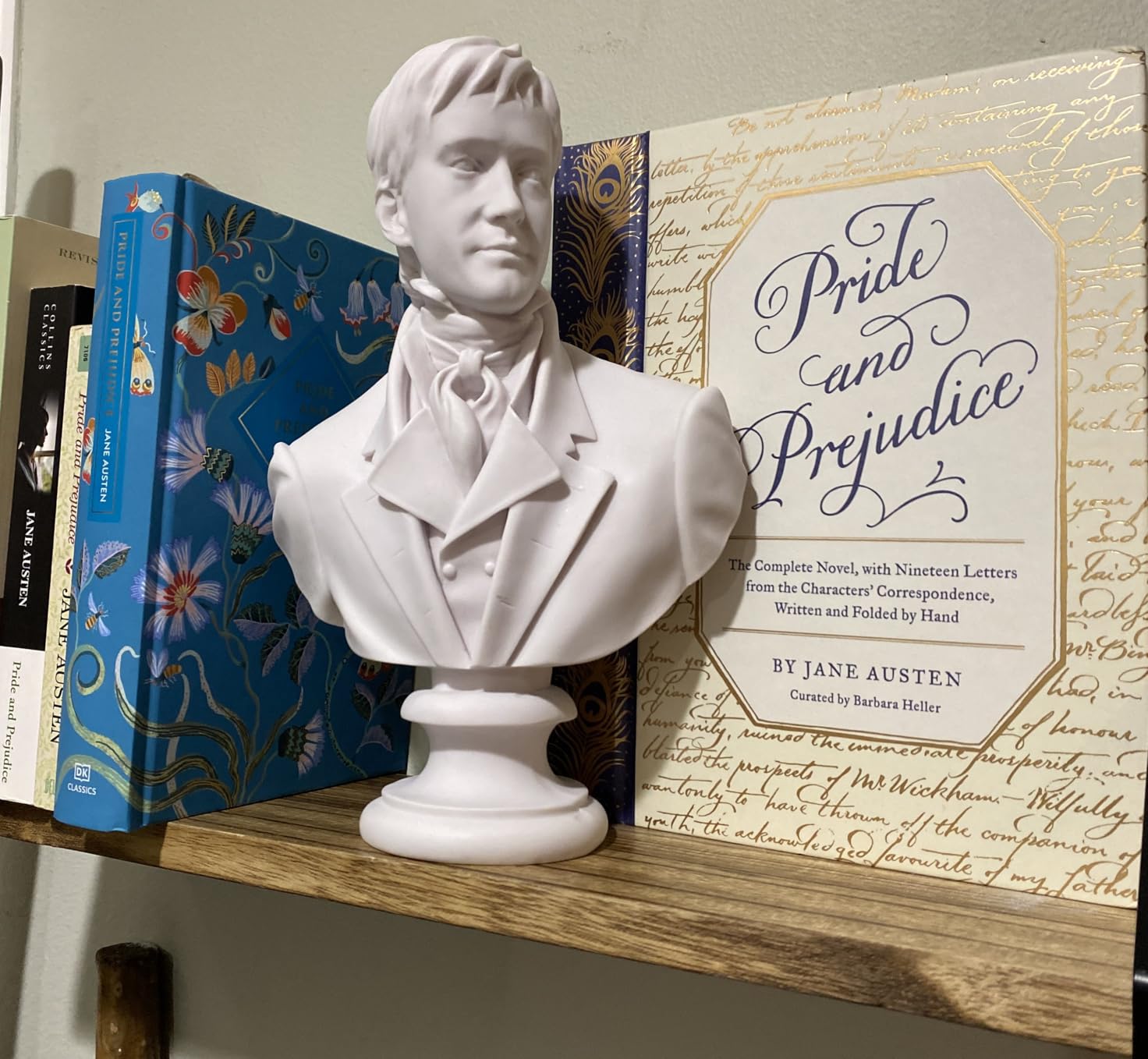 Mr. Darcy Sculpture, 10 inches 25 cm, Pride and Prejudice, Mr. Darcy Bust Statue White customer photo 2