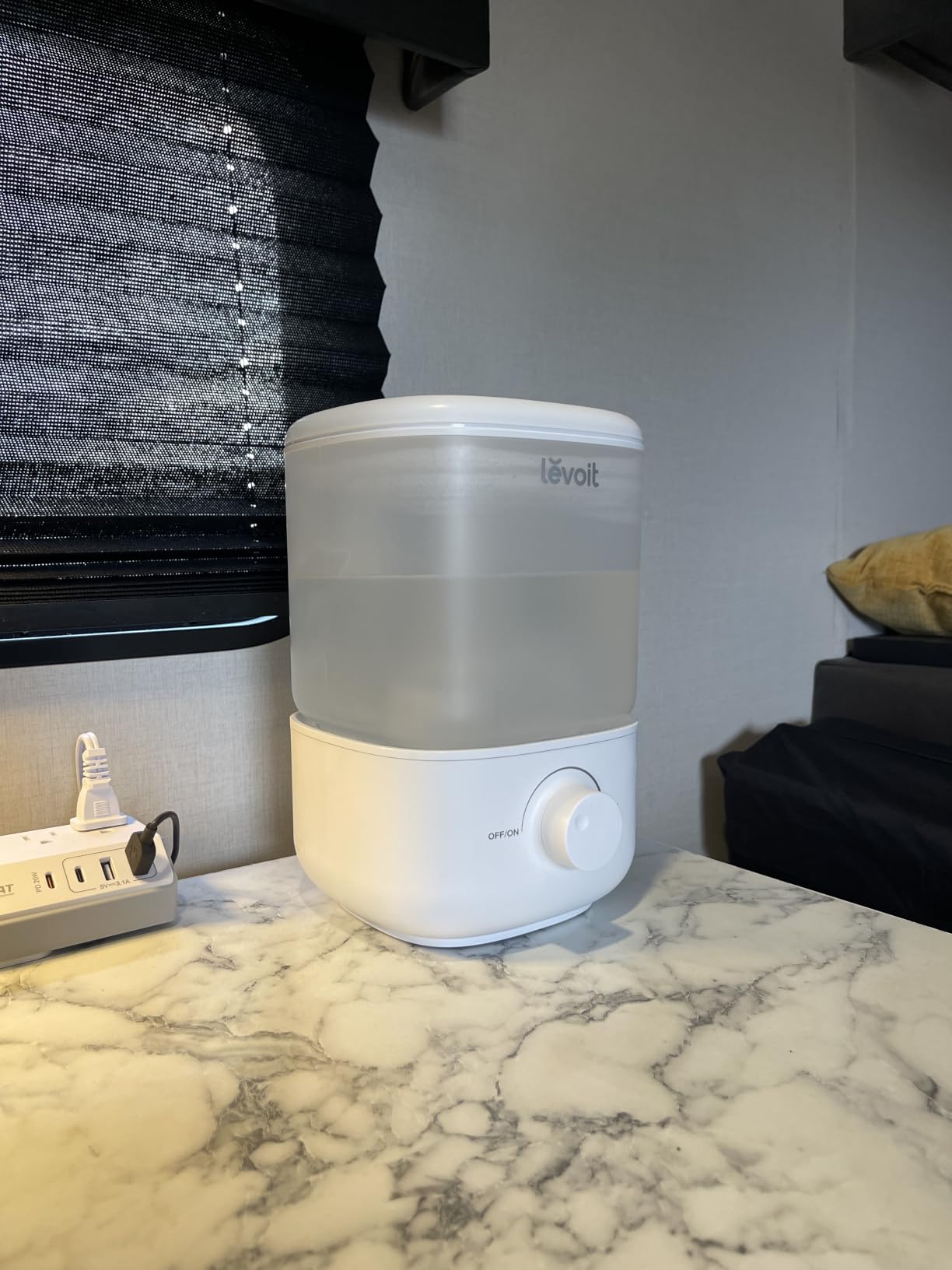 Levoit Top Fill Humidifiers for Bedroom, 2.5L Tank for Large Room, 28dB customer photo 1