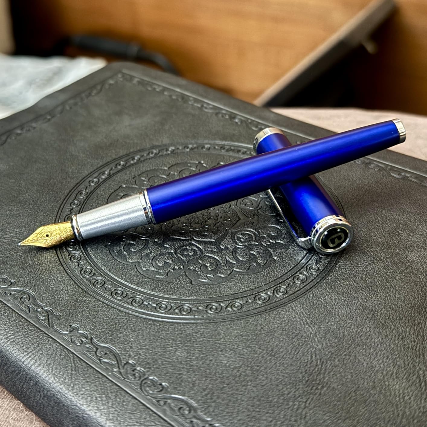 BEILUNER Luxury Fountain Pen Set, Solid 24K Gilded Medium Nib, Modern Classic Limited Edition - Includes 6 Ink Cartridges & Ink Refill Converter with Gift Case (Charming Blue) customer photo 1