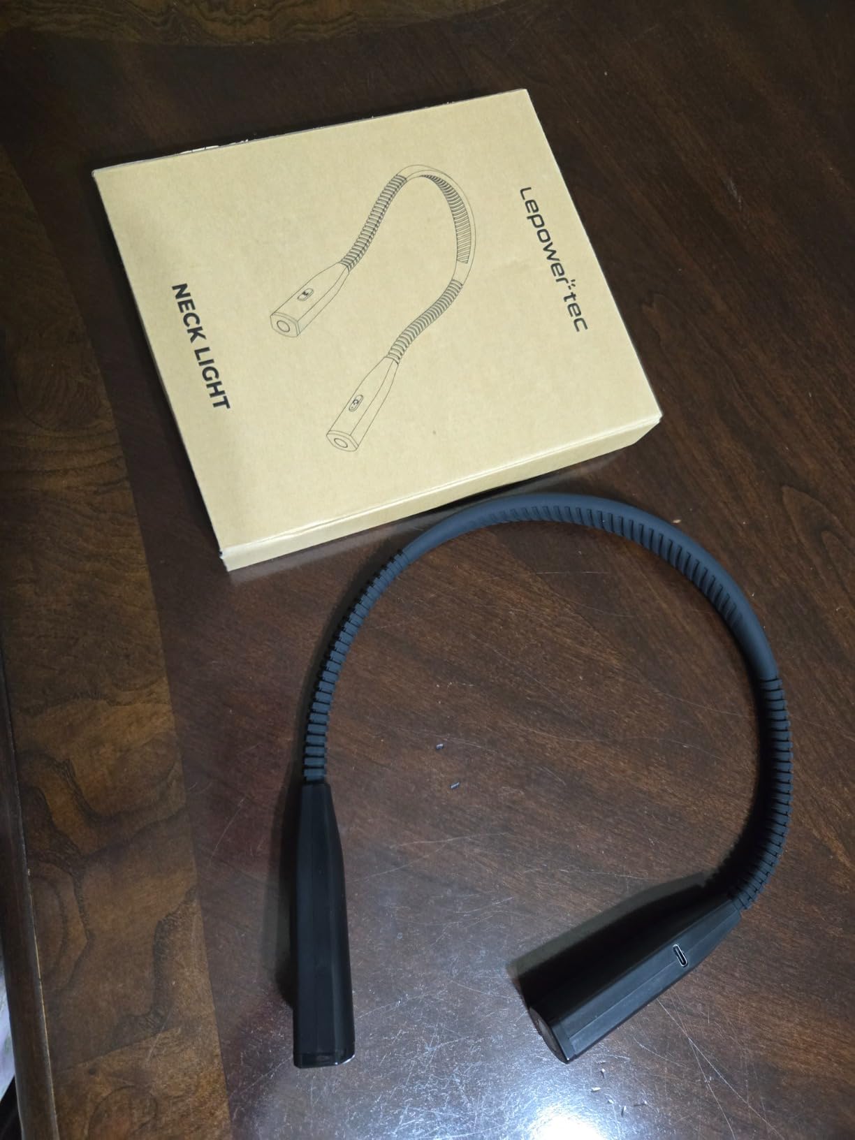 Book Light, 3-Color & 5-Brightness, Reading Neck Light Bendable, 100-hr Lasting Rechargeable Lamp with Silicone Arm, Reading Lights for Books in Bed, Knitting, Crafting, Book Lovers Gifts customer photo 2