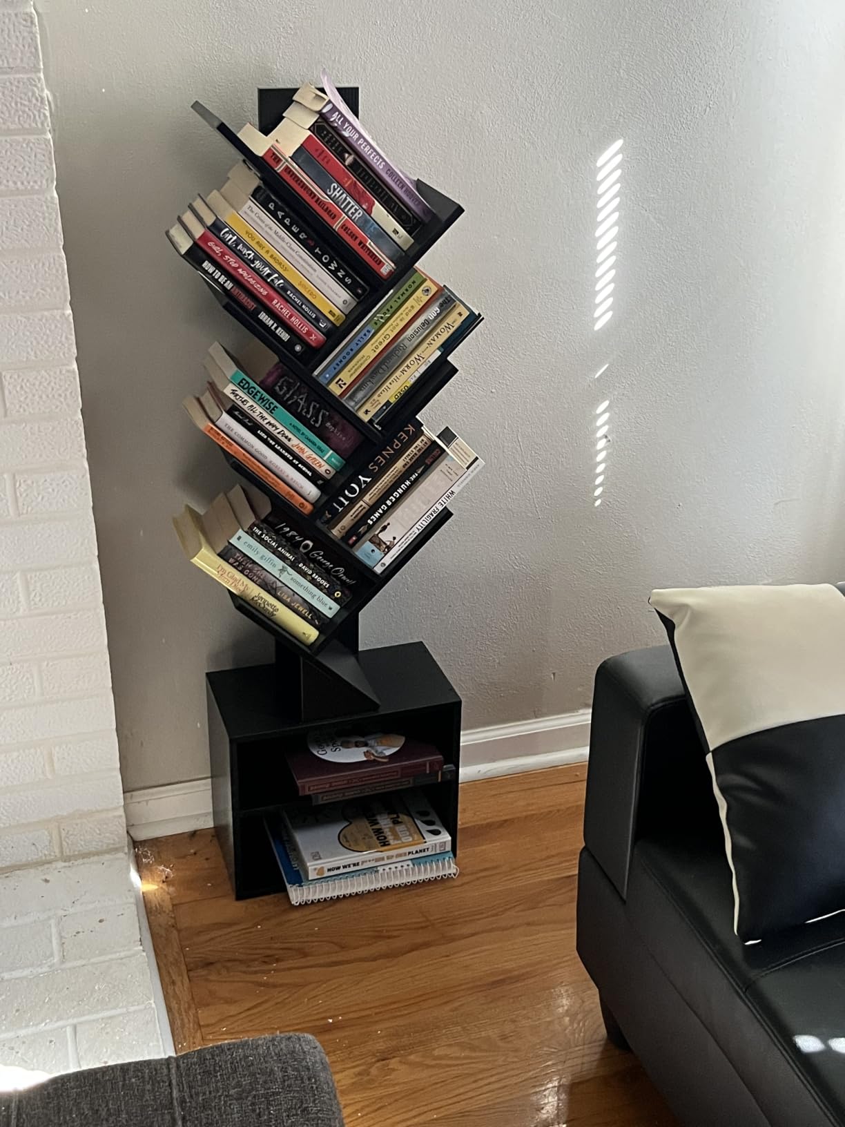 SUNMORY 6 Tier Tree Bookshelf, Tall Small Bookcase with Storage Cabinet, Modern Narrow Bookshelves Organizer, Floor Standing Book Case Shelf for Bedroom Living Room Home Office Corner, Rustic Brown customer photo 2