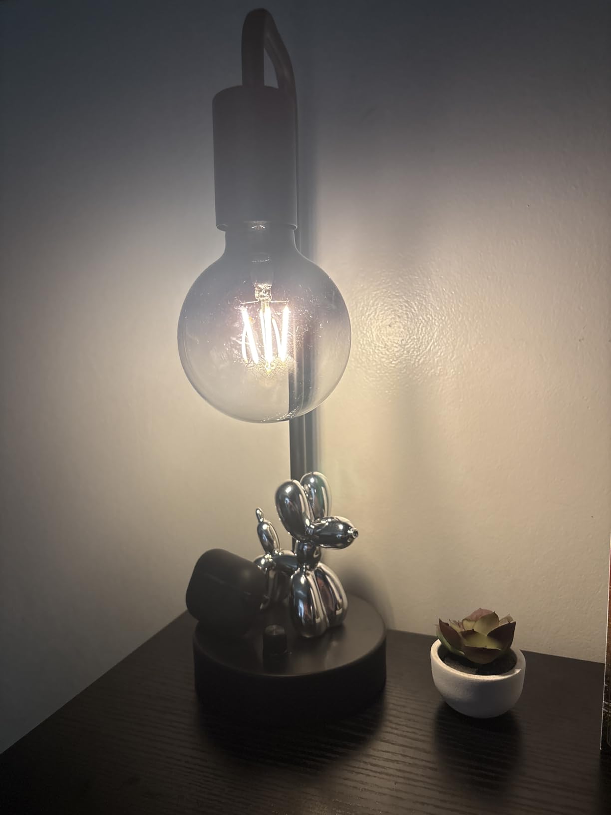 ONEWISH Industrial Table Lamp for Bedroom, Fully Dimmable Modern Bedside Lamps with 2700K Warm Light customer photo 2