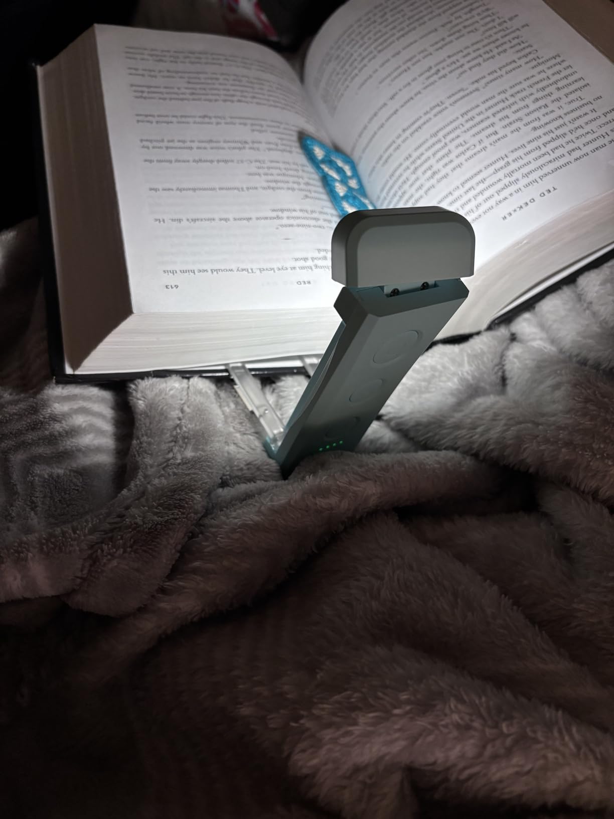Glocusent USB Rechargeable Book Light, Portable Clip-on LED Reading Light | 3 Amber Colors & 5 Brightness Dimmable, Bookmark, Eye-Caring, Compact Gift for Women Book Lovers, Christmas, Book Accessories customer photo 2