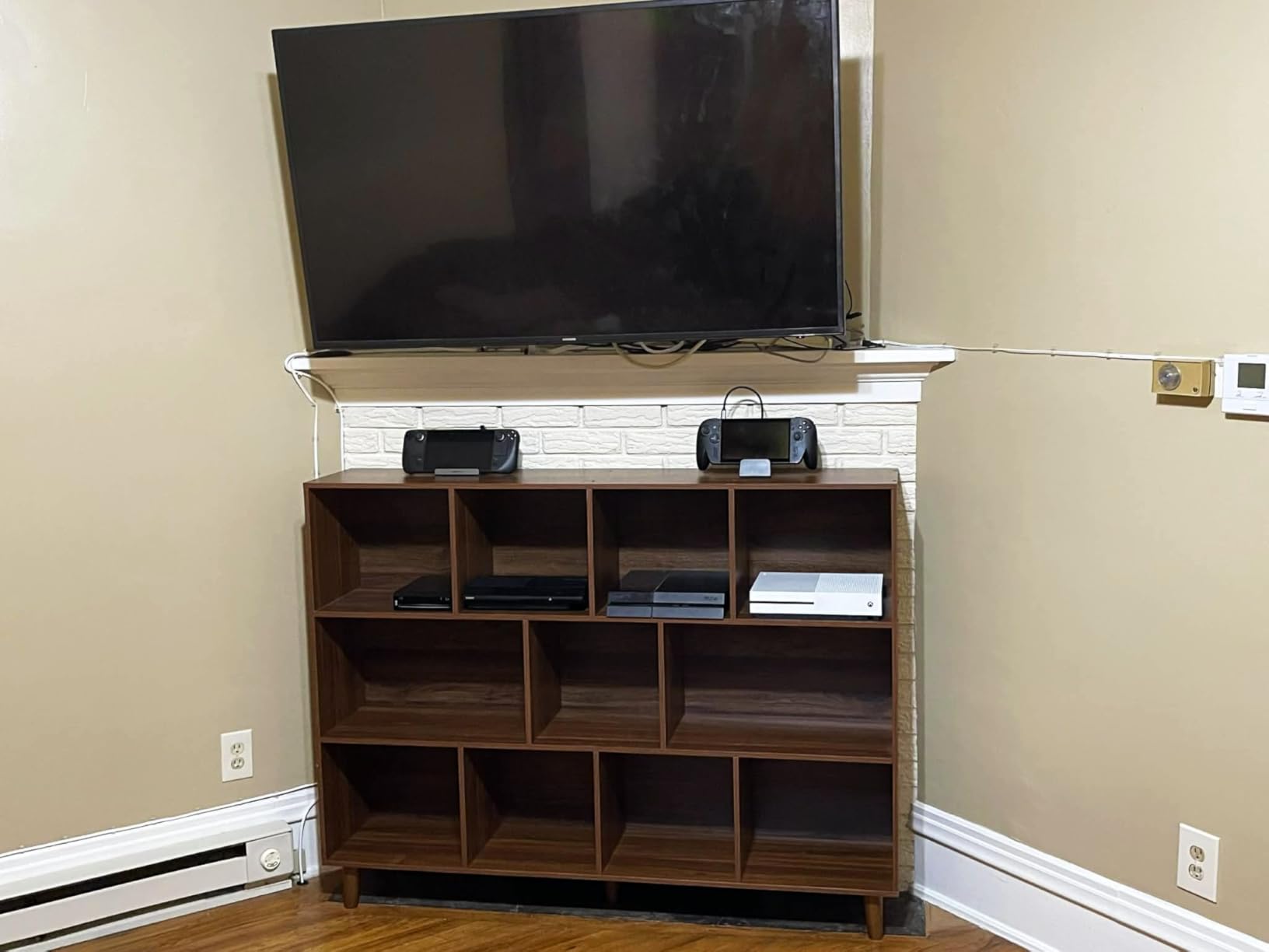 IOTXY Open Cubes Low Bookcase - 3-Tier 11-Cube Short Bookshelf in Oak | Nordic Minimalist Style, MDF Material, Solid Wood Legs, Deep Storage Cubes, Free Standing Wooden Cabinet Organizer Unit customer photo 1