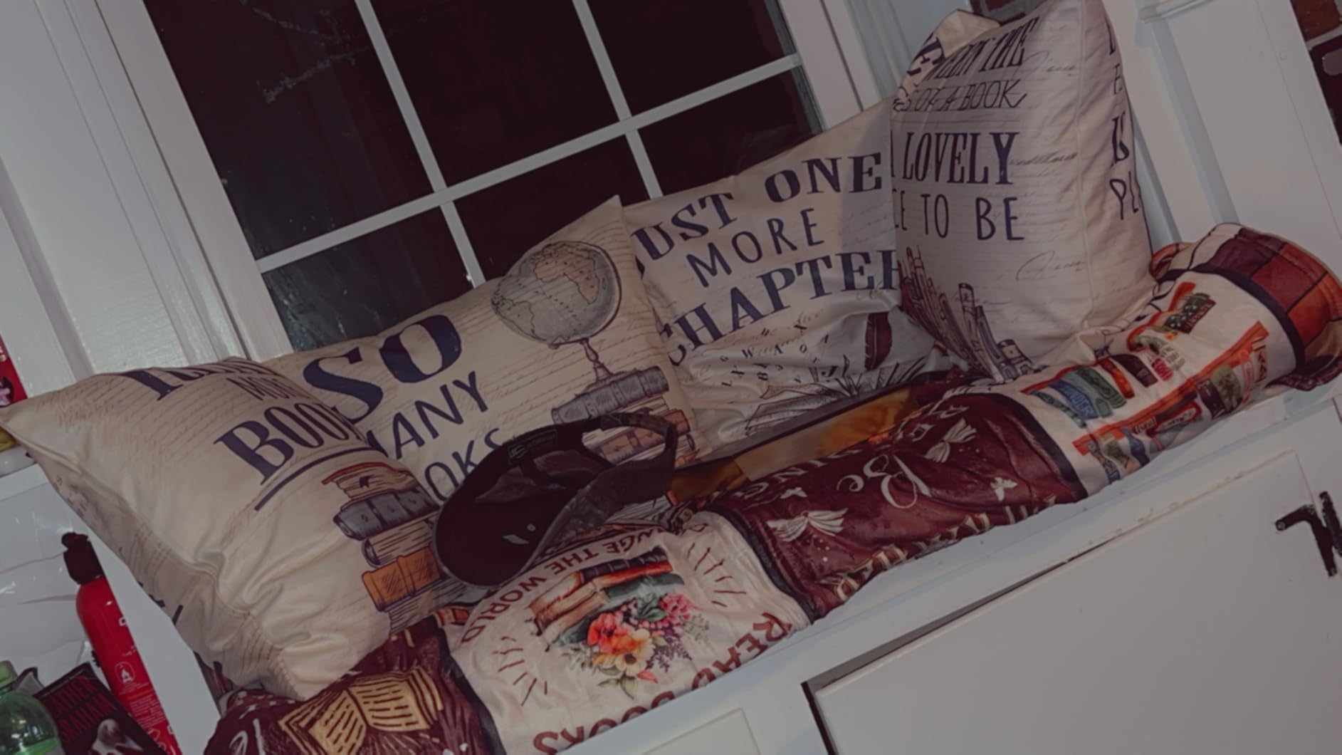 Reading Nook Decor,Vintage Book Theme Throw Pillow Covers 18x18 Set of 4,Cozy Reading Corner Decor for Classroom Library Book Club,Book Lover Gifts for Women customer photo 2
