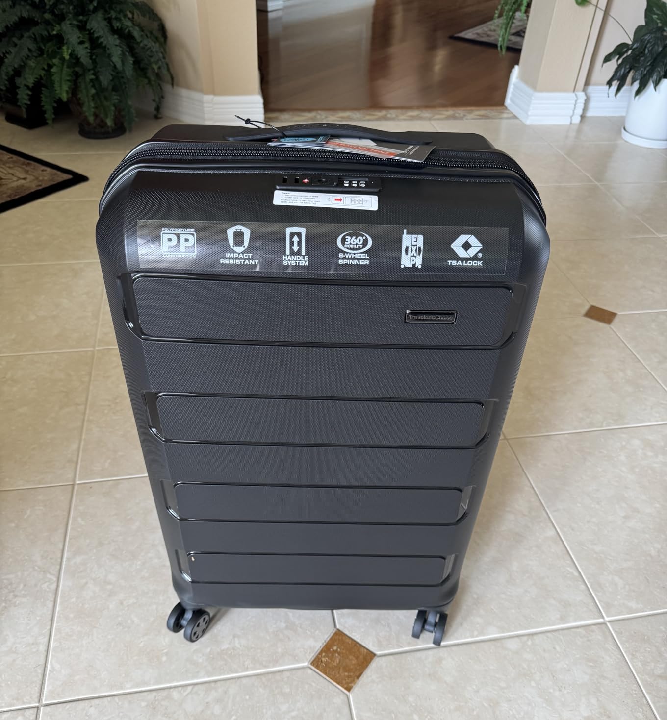Traveler's Choice Pagosa Hardshell Expandable Luggage with Spinner Wheels, Lavender, 22-Inch Carry-on customer photo 1