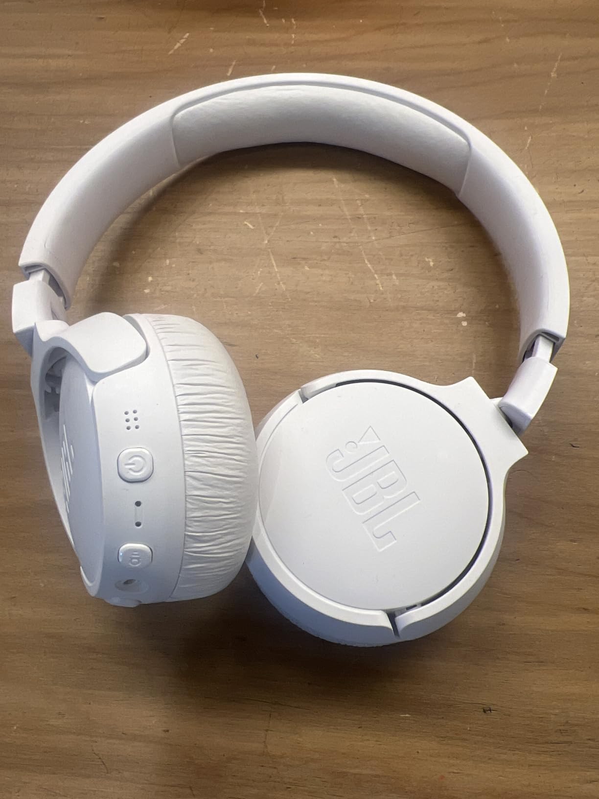 JBL Tune 670NC - Wireless On-Ear Headphones - Black | Adaptive Noise Cancelling with Smart Ambient, Bluetooth with LE Audio, JBL Pure Bass Sound customer photo 1