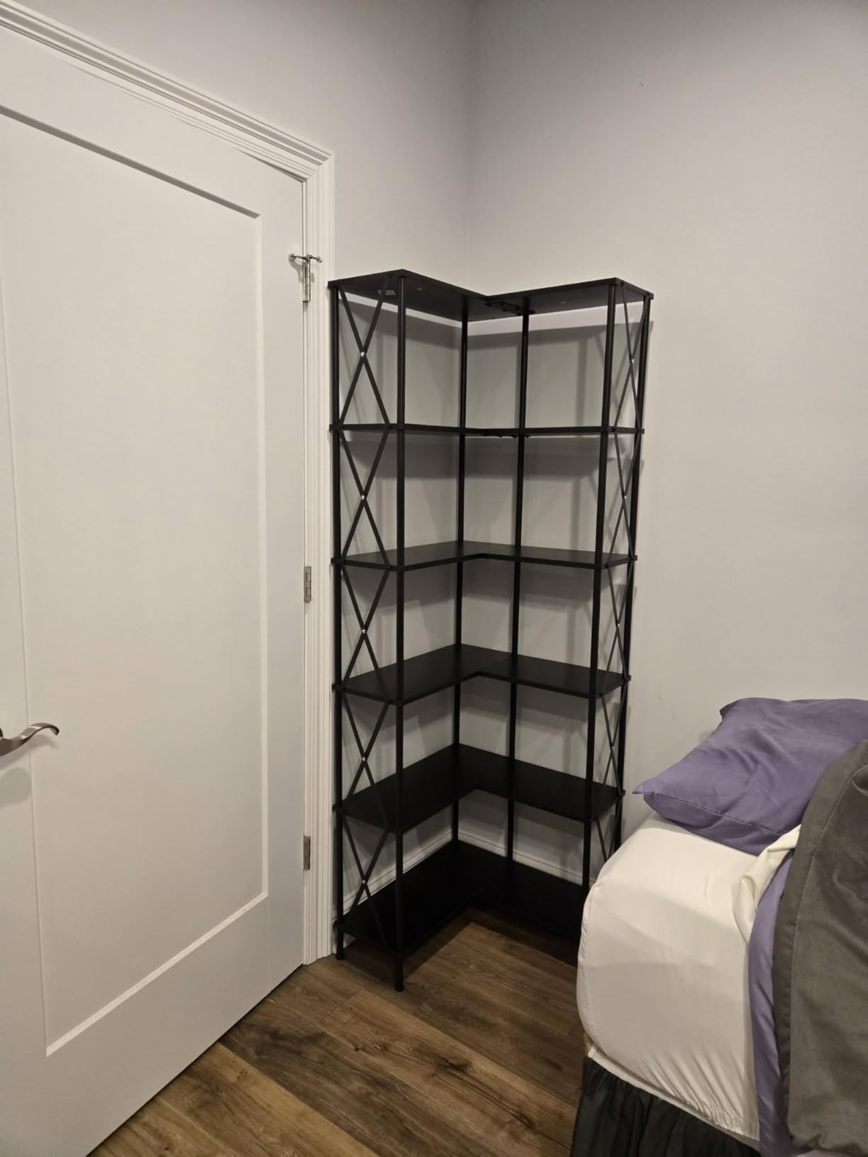 HOOBRO Corner Bookshelf, 5-Tier L-Shaped Bookcase, Industrial Open Display Shelf Tall Storage Organizer, Vertical Storage Rack, for Living Room, Home Office, Rustic Brown and Black BF60SJ01 customer photo 2