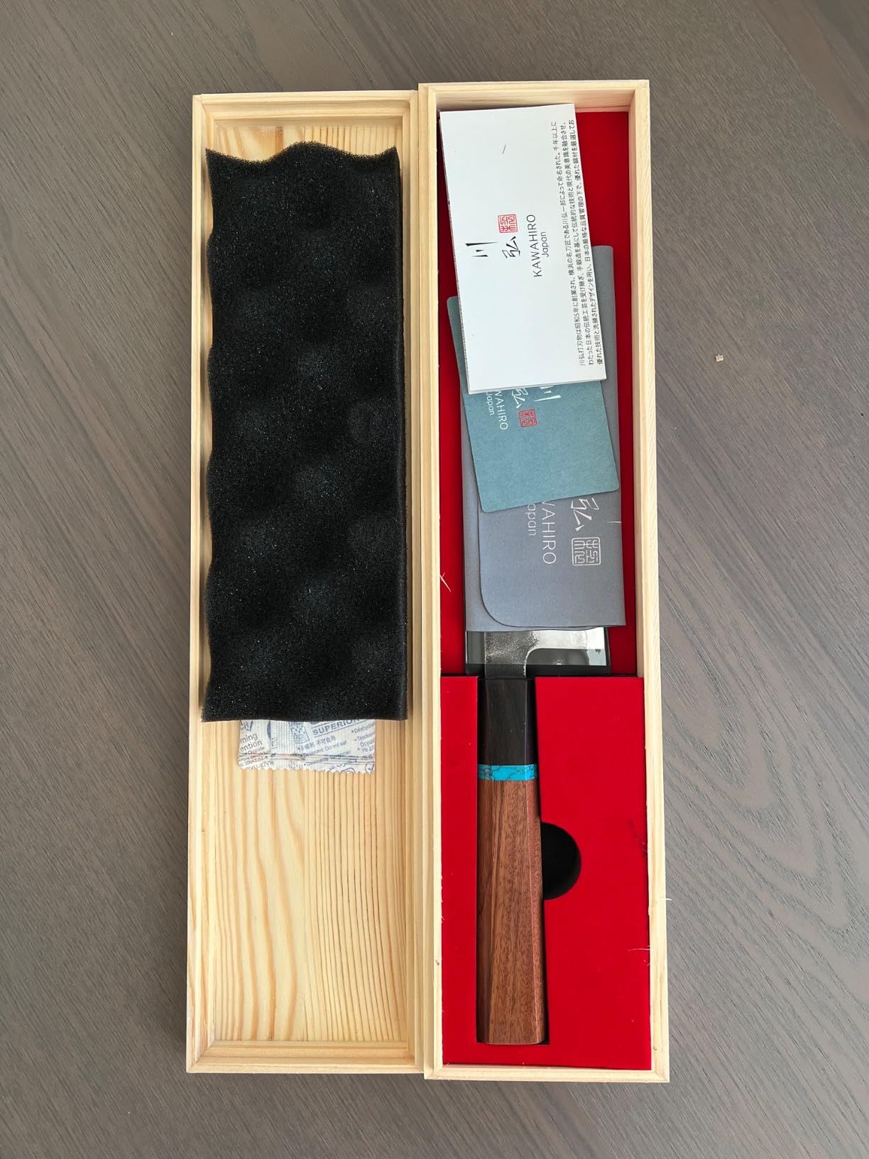 KAWAHIRO 8.27 Inch Japanese Chef Knife, Hand-Forged VG10 for Precise Cuts | Hand-sharpened edge, distal taper, balanced octagonal wood handle, black-forged finish, red velvet-lined wooden gift box customer photo 1