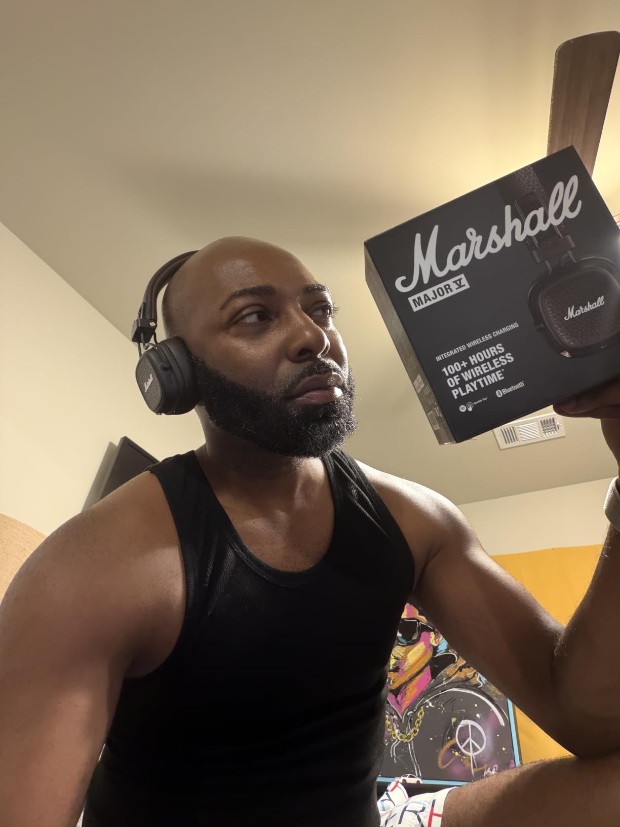 Marshall Major V Wireless On-Ear Bluetooth Headphones - 100+ Hr Playtime, Detachable Audio Cable, Microphone for Calls, Lightweight, Foldable Design for Travel - Black customer photo 1