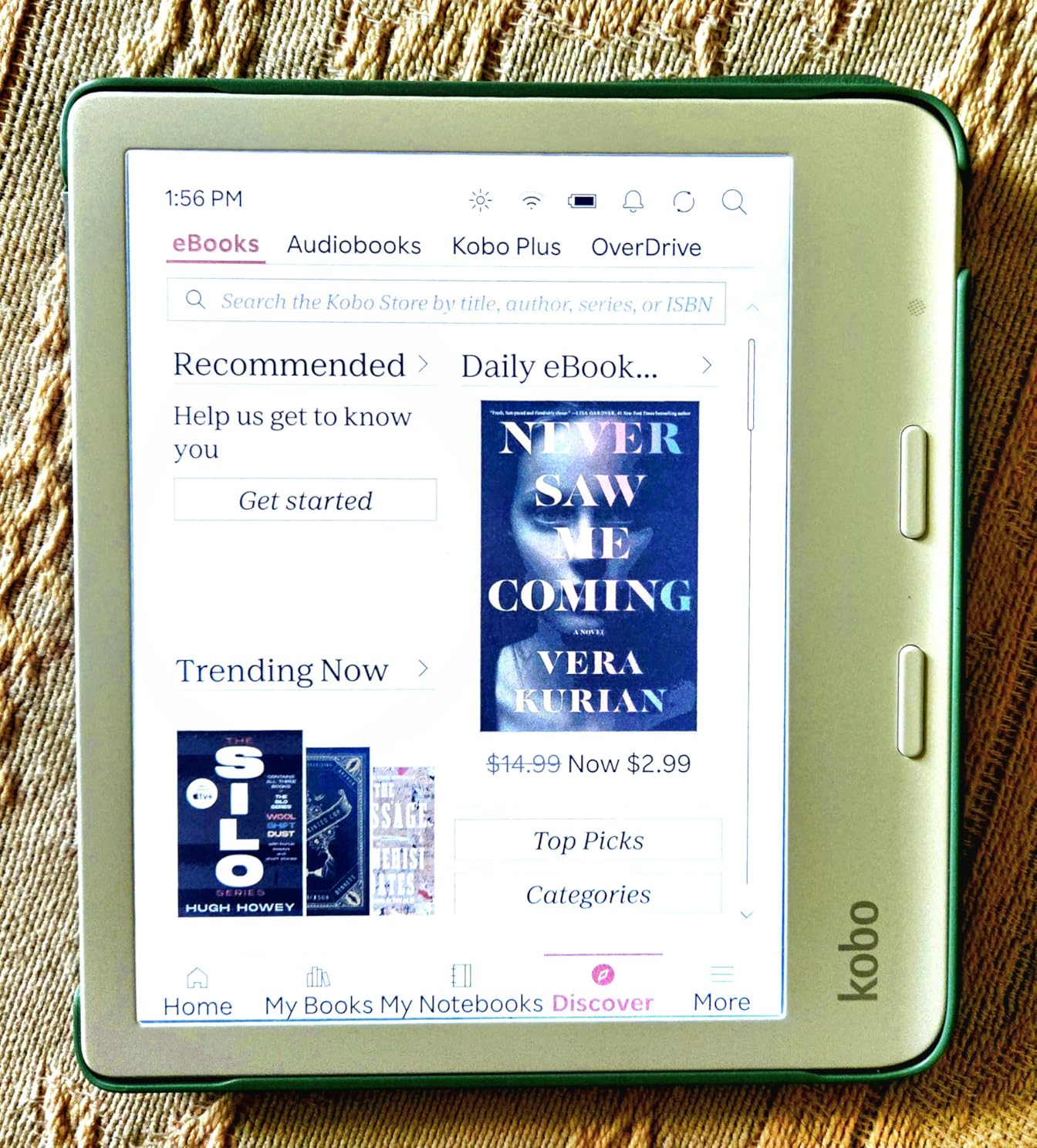 Kobo Libra Colour White eReader with Case Bundle | 7