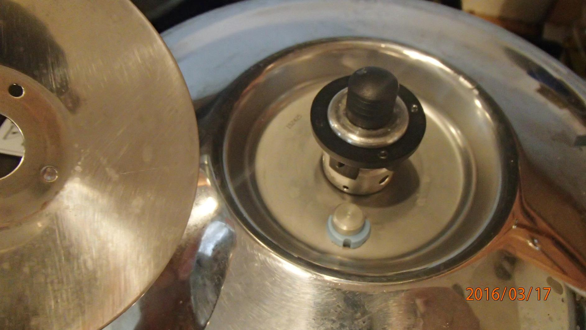 Kuhn Rikon DUROMATIC Stovetop Pressure Cooker 7.0L, 22cm, Swiss Made, 18/10 Stainless Steel customer photo 1