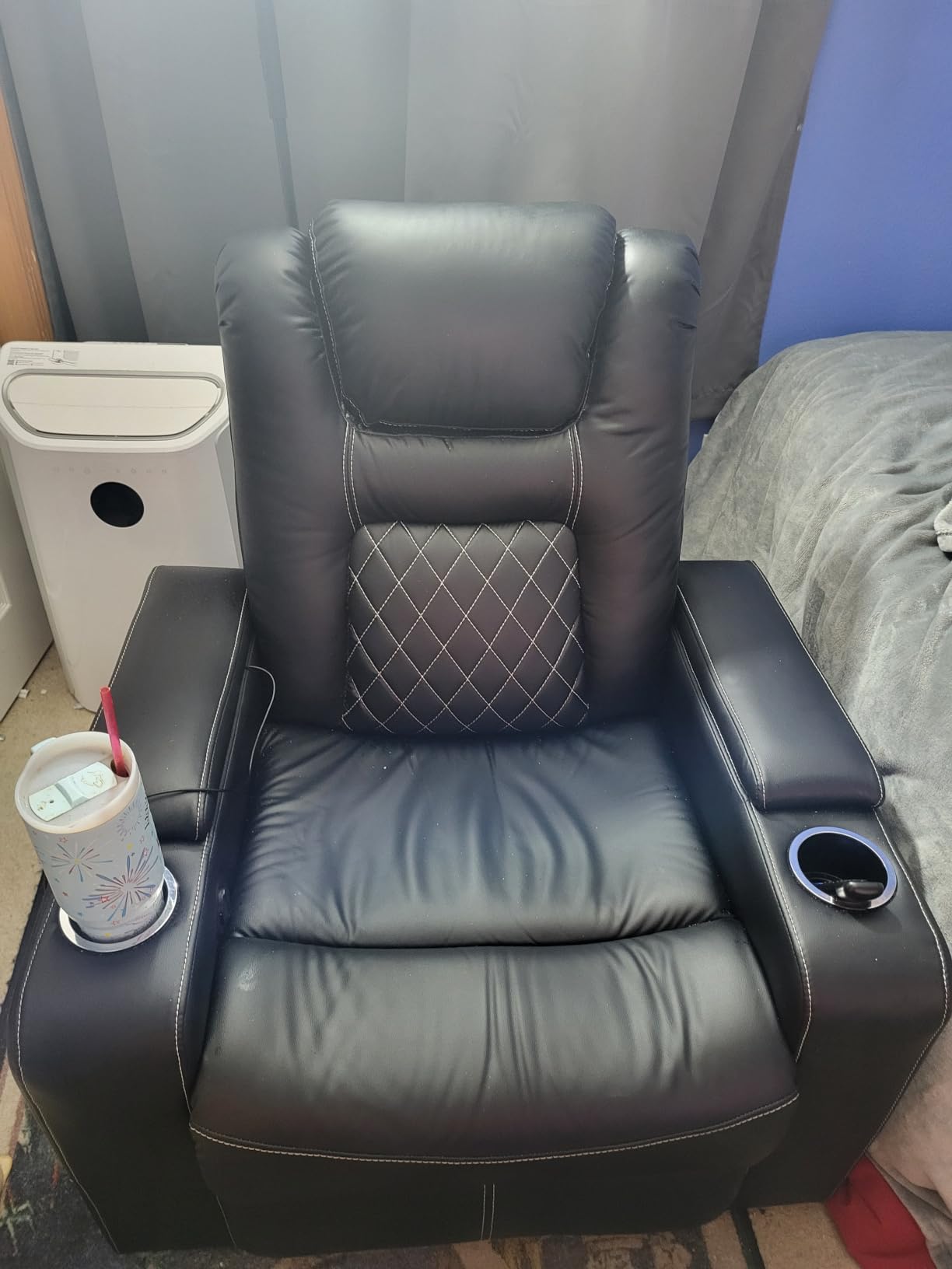 CANMOV Electric Power Recliner Chair Set of 2, Breathable Leather Home Theater Seating with Hidden Arm Storage, Power Recliner Chair for Living Room with USB Ports and Cup Holders, Black customer photo 2